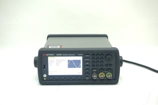 任意波形発生器と信号発生器 - Used Keysight Equipment
