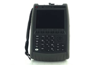 FieldFox ポータブル ハンドヘルド RF＆マイクロ波アナライザ - Used
