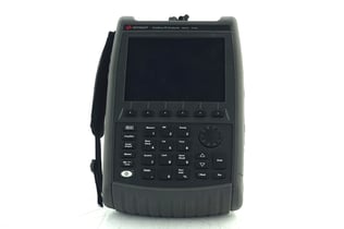 FieldFox ポータブル ハンドヘルド RF＆マイクロ波アナライザ - Used