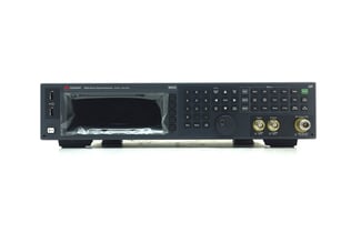 パラメータアナライザー(ジャンク品) 認定中古測定器 - Used Keysight Equipment