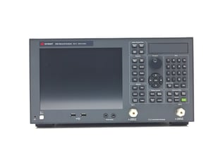 中古品 絶版 LANポートの無いヴィンテージMac用ネットワーク機器EA-500 ネットワークアナライザ - Used Keysight Equipment