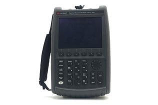 FieldFox Handheld Microwave Analyzer / 30 kHz to 18 GHz Keysight Used N9917A