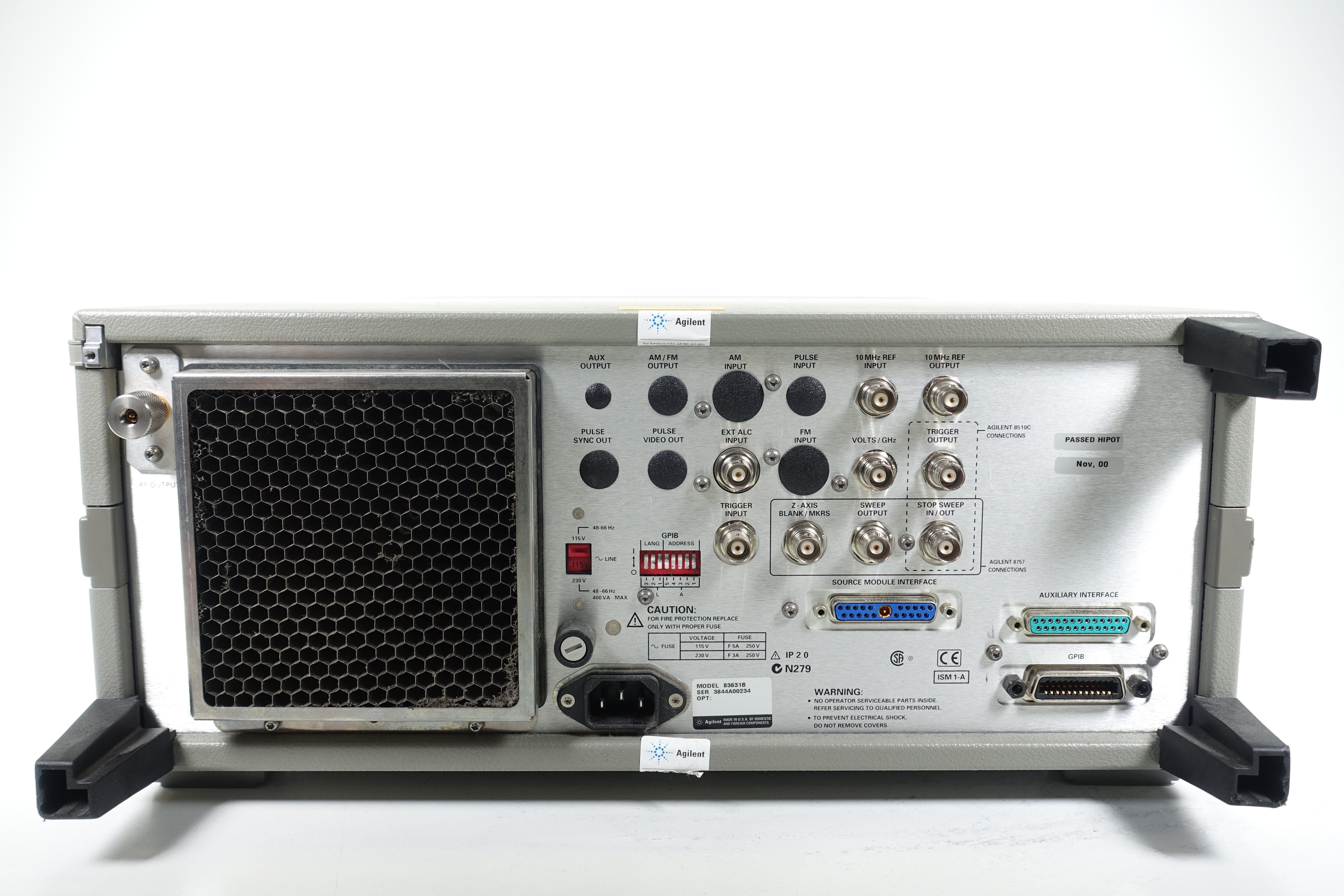 Keysight Used 83631B - Actual Instrument - Image 4