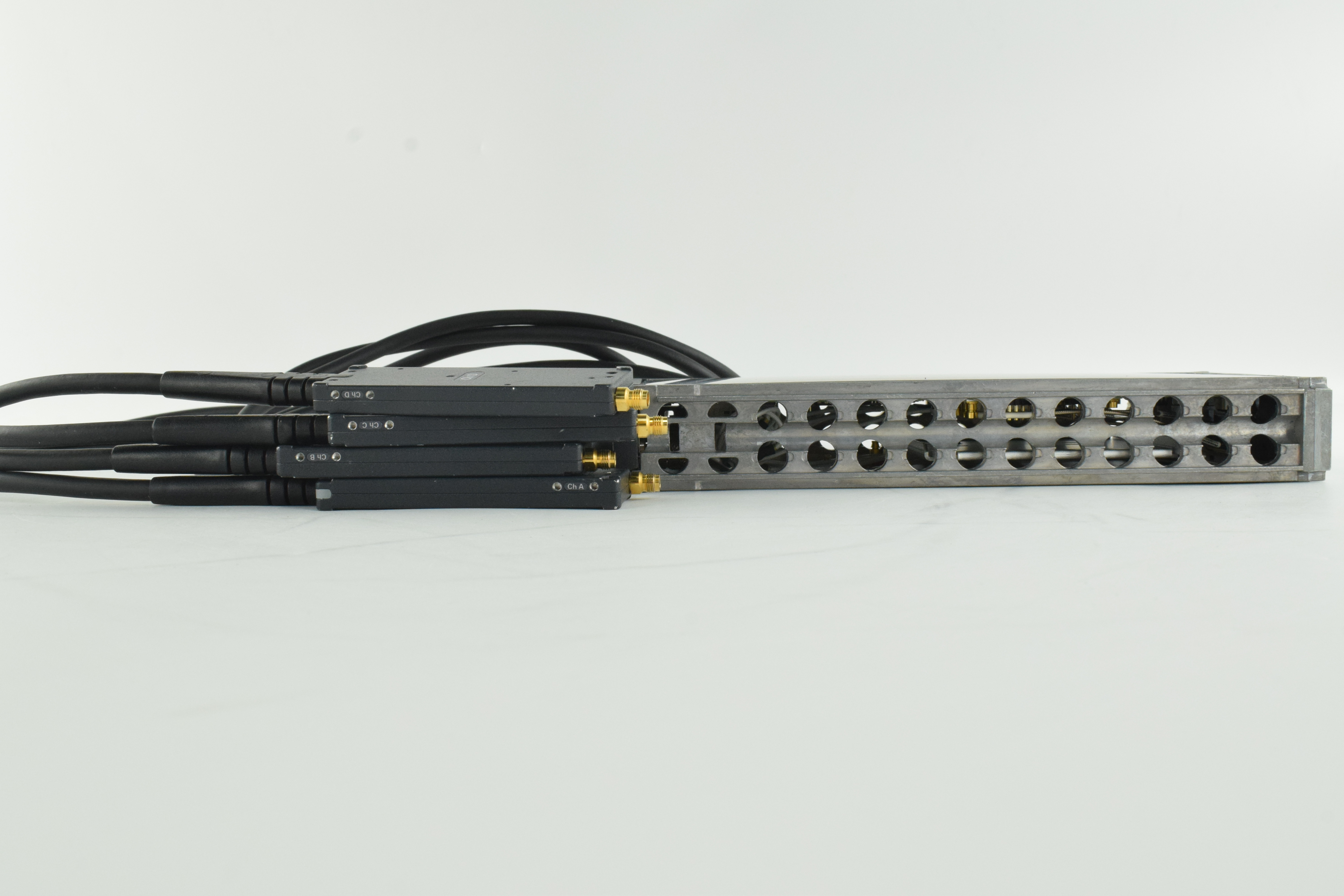 Keysight Used N1045B - Actual Instrument - Image 3