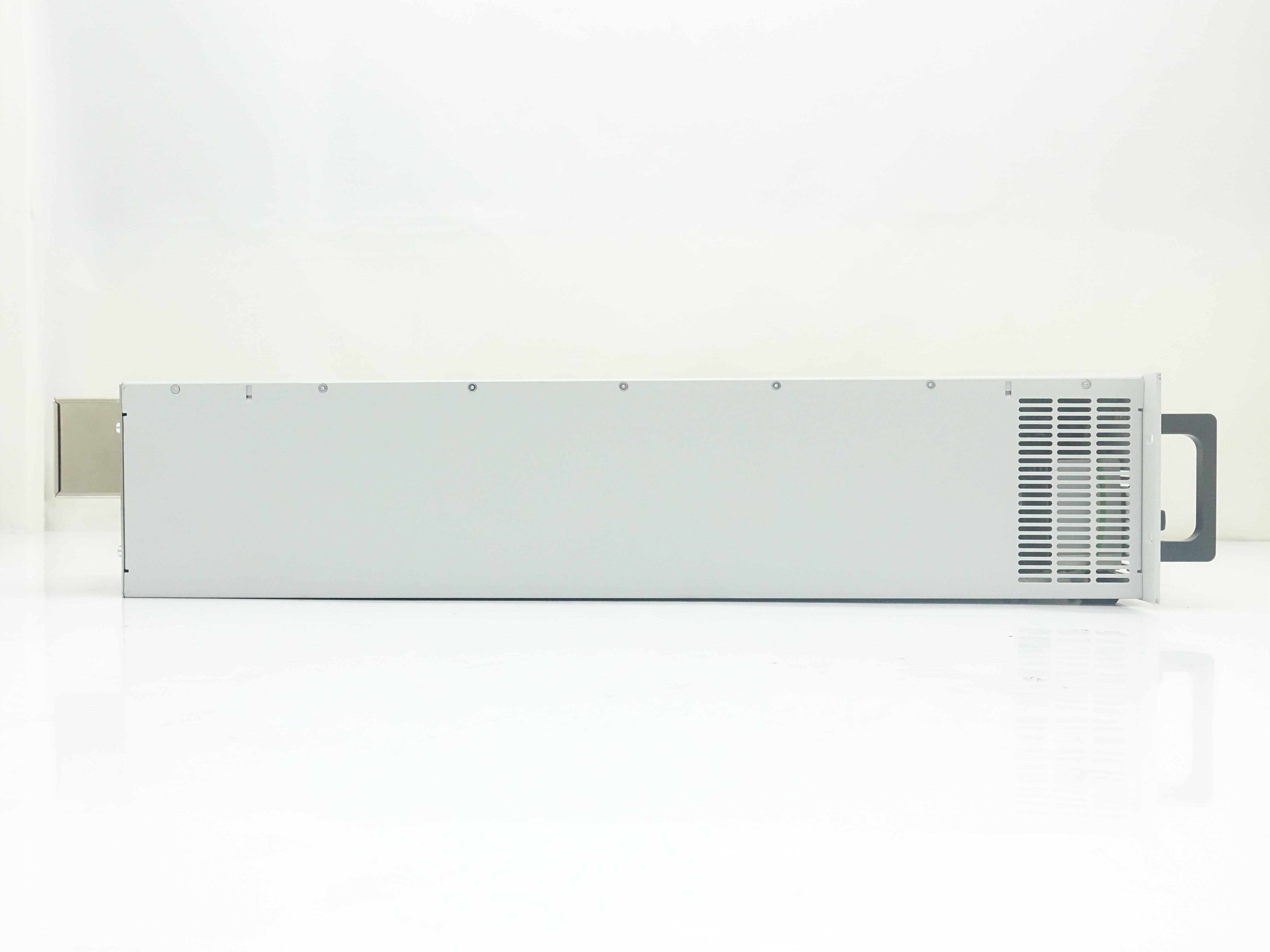 Keysight N8944A Autoranging System DC Power Supply / 750V / 20A / 5000W / 400VAC