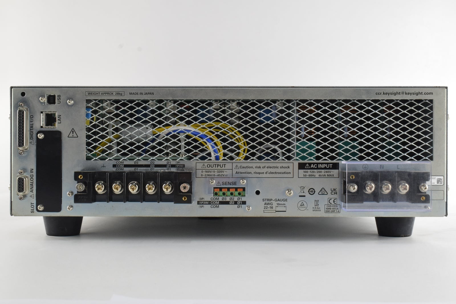 AC Power Source / 550 Hz / 320Vrms / 3kVA / 3 Phase Keysight Used AC6903L - Actual Instrument - Image 5