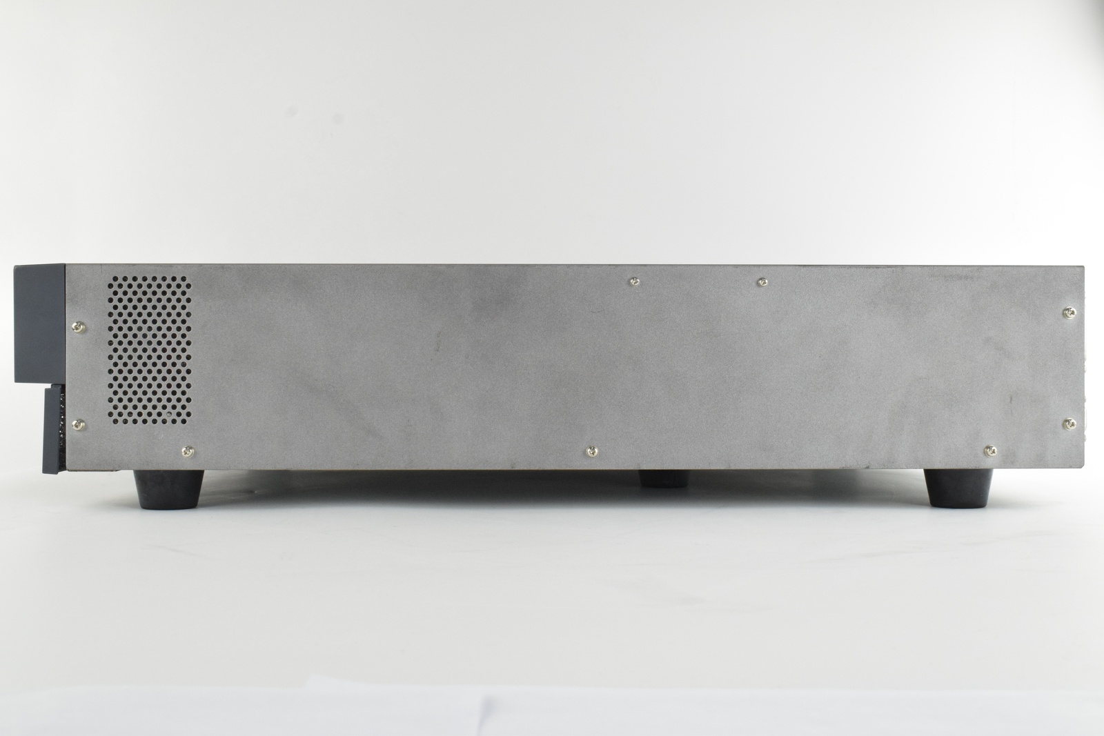 AC Power Source / 550 Hz / 320Vrms / 3kVA / 3 Phase Keysight Used AC6903L - Actual Instrument - Image 6
