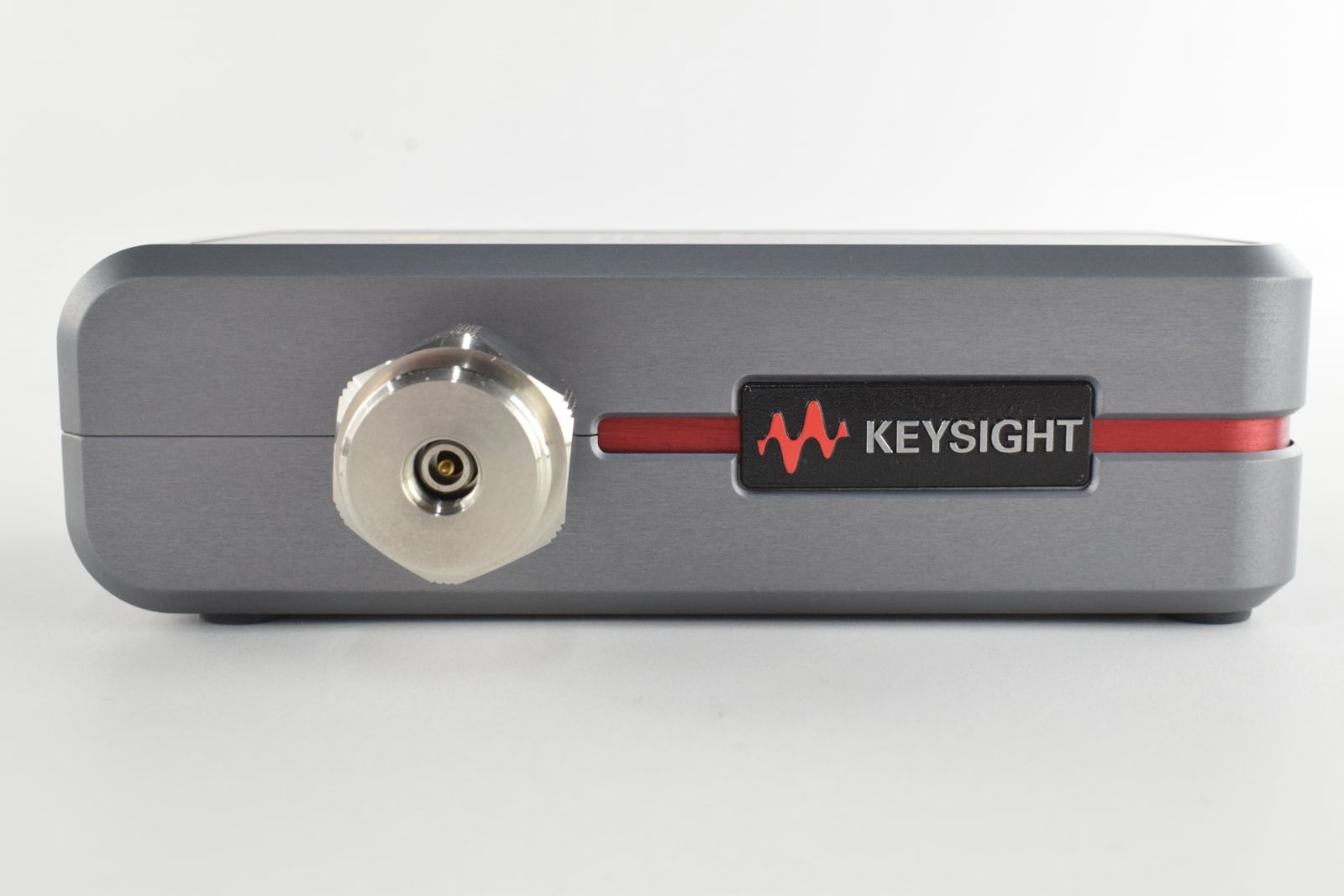 Electronic Calibration Module (ECal) / 40 GHz / 2-Port / 2.92mm Keysight Used N4692D - Actual Instrument - Image 4
