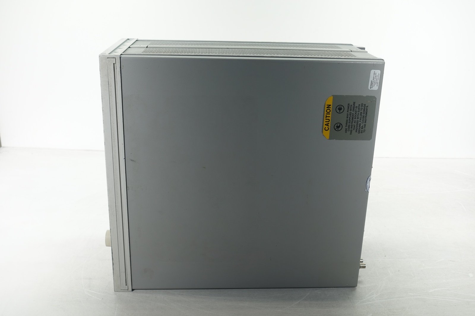 Keysight 8722D Microwave Vector Network Analyzer