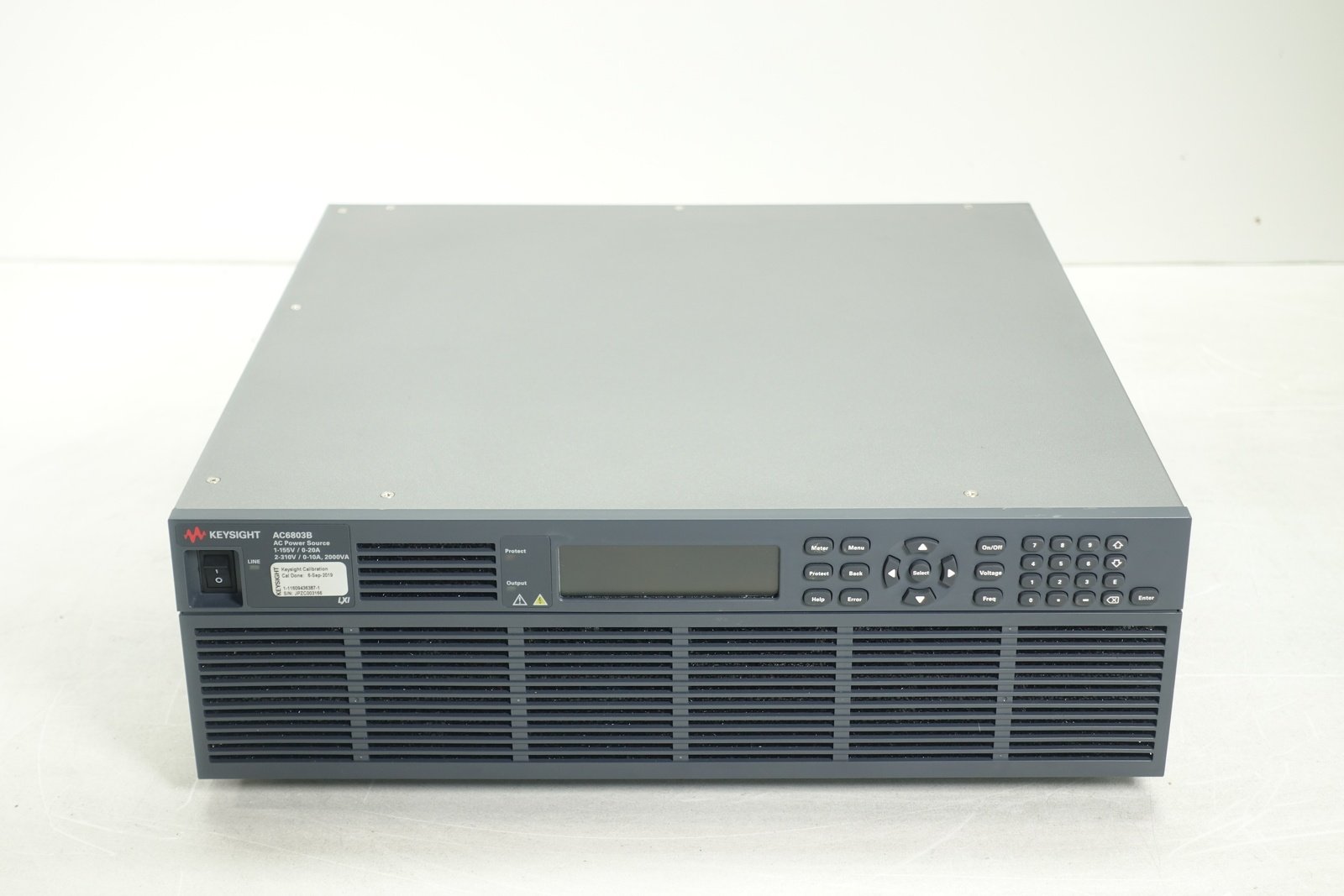 Keysight AC6803B Basic AC Power Source / 2000 VA / 310 V / 10 A