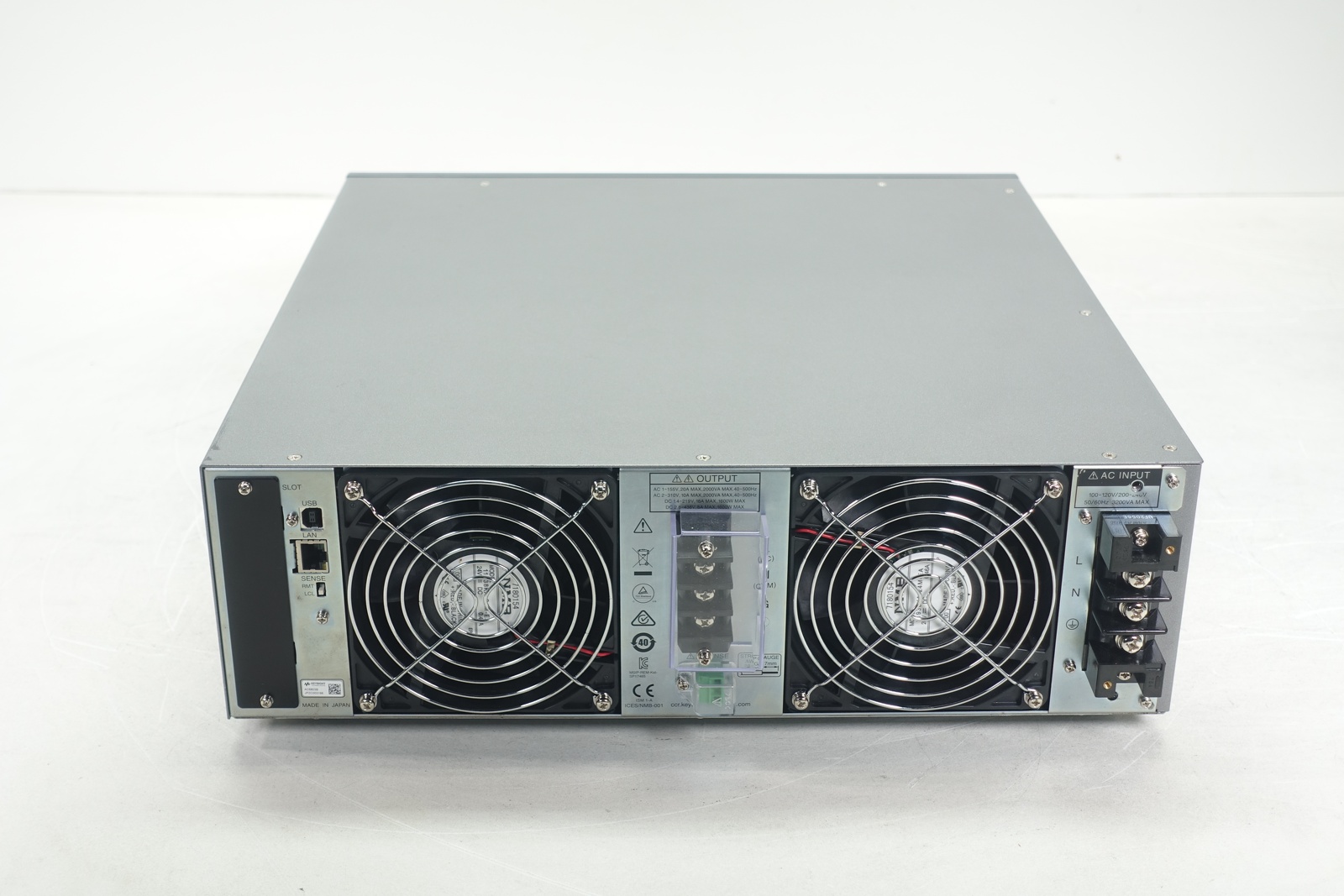 Keysight AC6803B Basic AC Power Source / 2000 VA / 310 V / 10 A