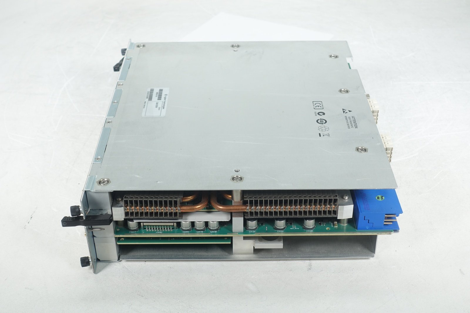 Keysight M8041A J-BERT High-Performance BERT Module / 8.5/16Gb/s Generator Analyzer Clock / 3-slot AXIe Keysight M8041A J-BERT High-Performance BERT Module / 8.5/16Gb/s Generator Analyzer Clock / 3-slot AXIe