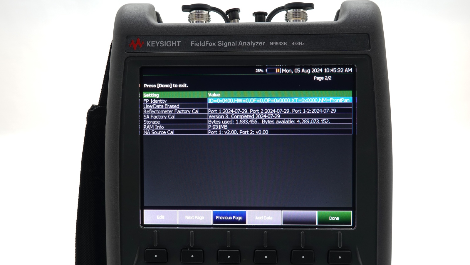 Keysight N9933B FieldFox Handheld Signal Analyzer / 9 kHz to 4 GHz