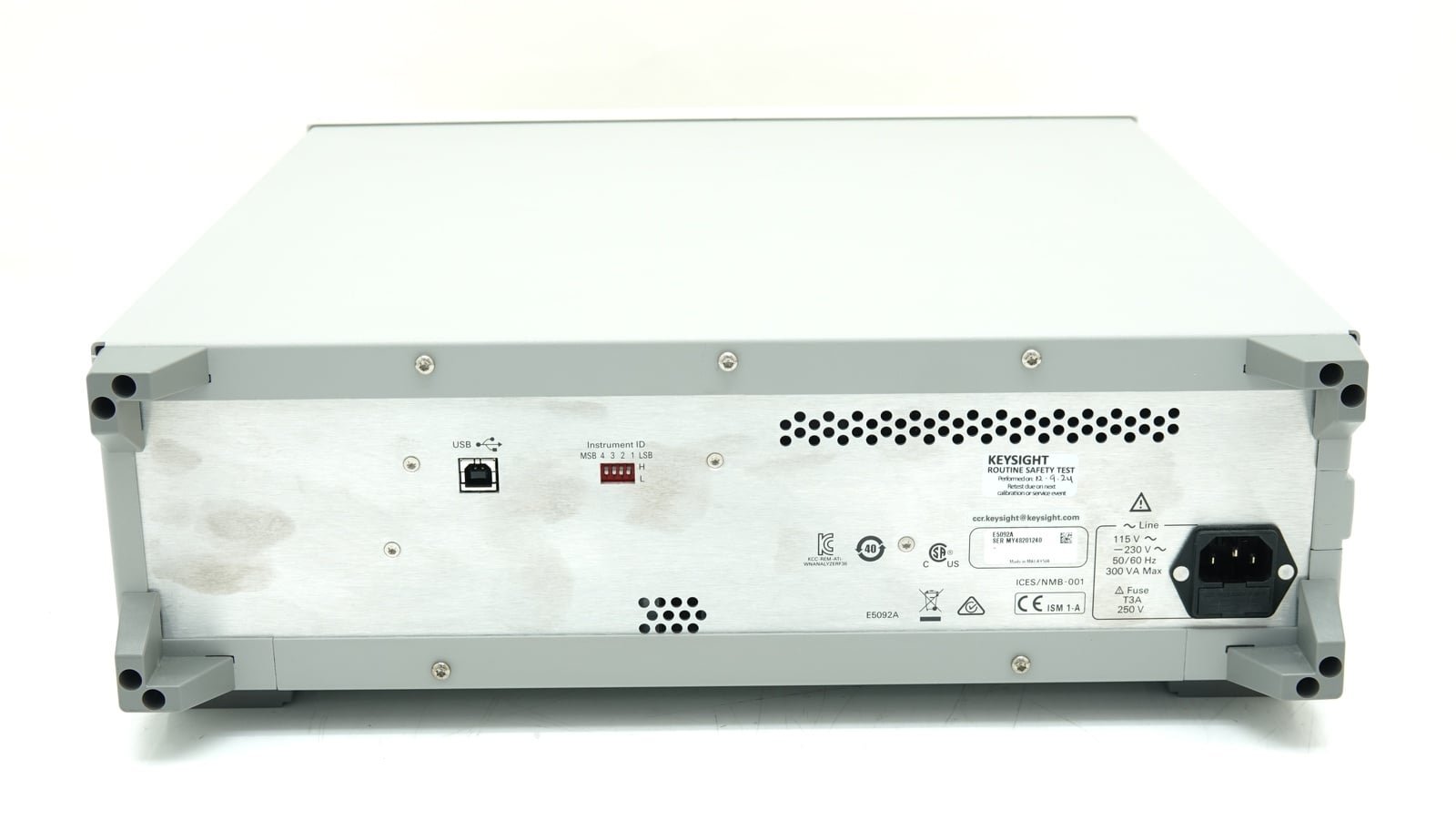 20 GHz Switching Test Set / up to 22-port Extension / up to 10 Full Crossbar Capability Keysight Used E5092A-020 - Actual Instrument - Image 4