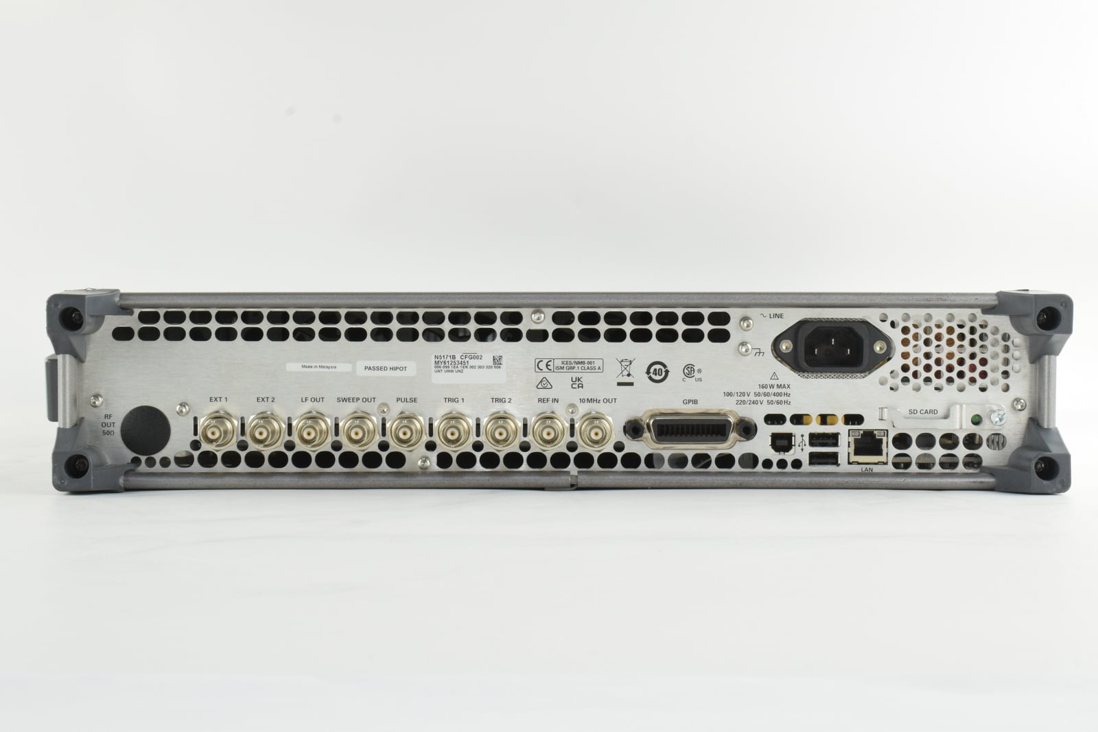 9 kHz to 6 GHz Keysight Used N5171B-506 - Actual Instrument - Image 2