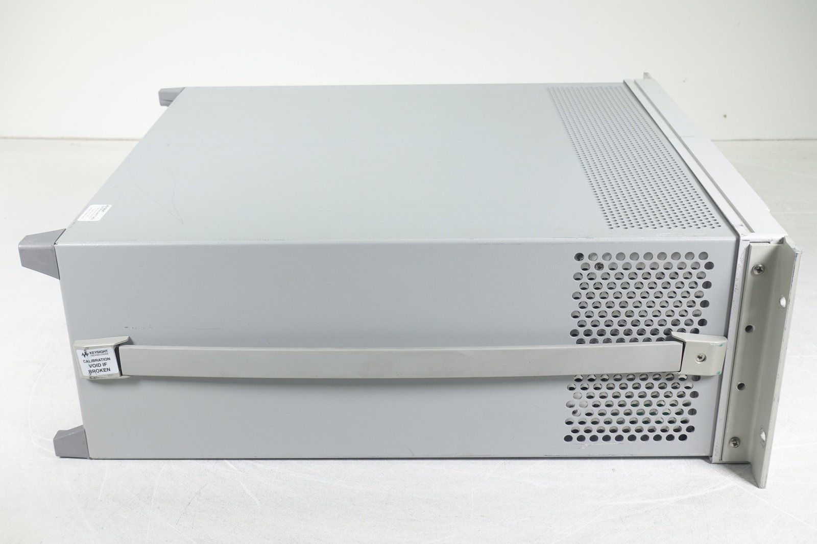 Keysight E4445A PSA Spectrum Analyzer / 3 Hz to 13.2 GHz