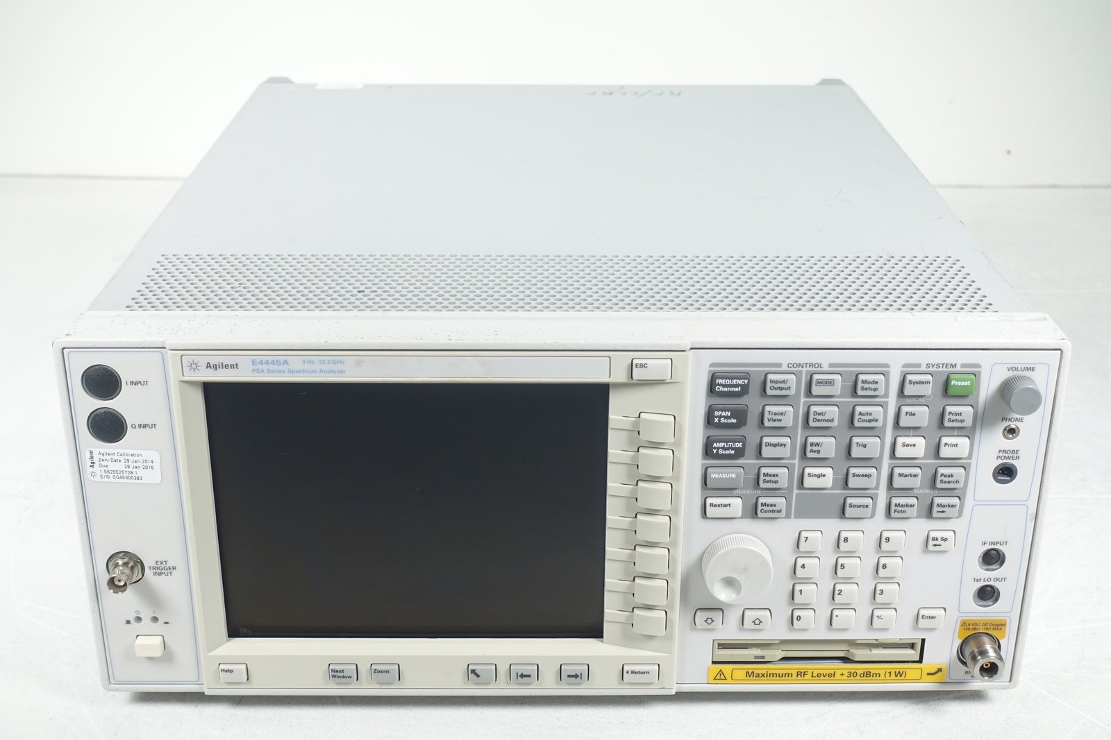 Keysight E4445A PSA Spectrum Analyzer / 3 Hz to 13.2 GHz