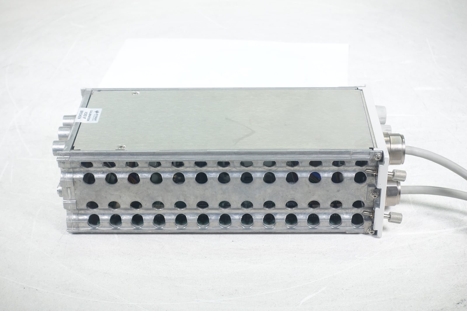 Keysight Used 86118A - Actual Instrument - Image 3