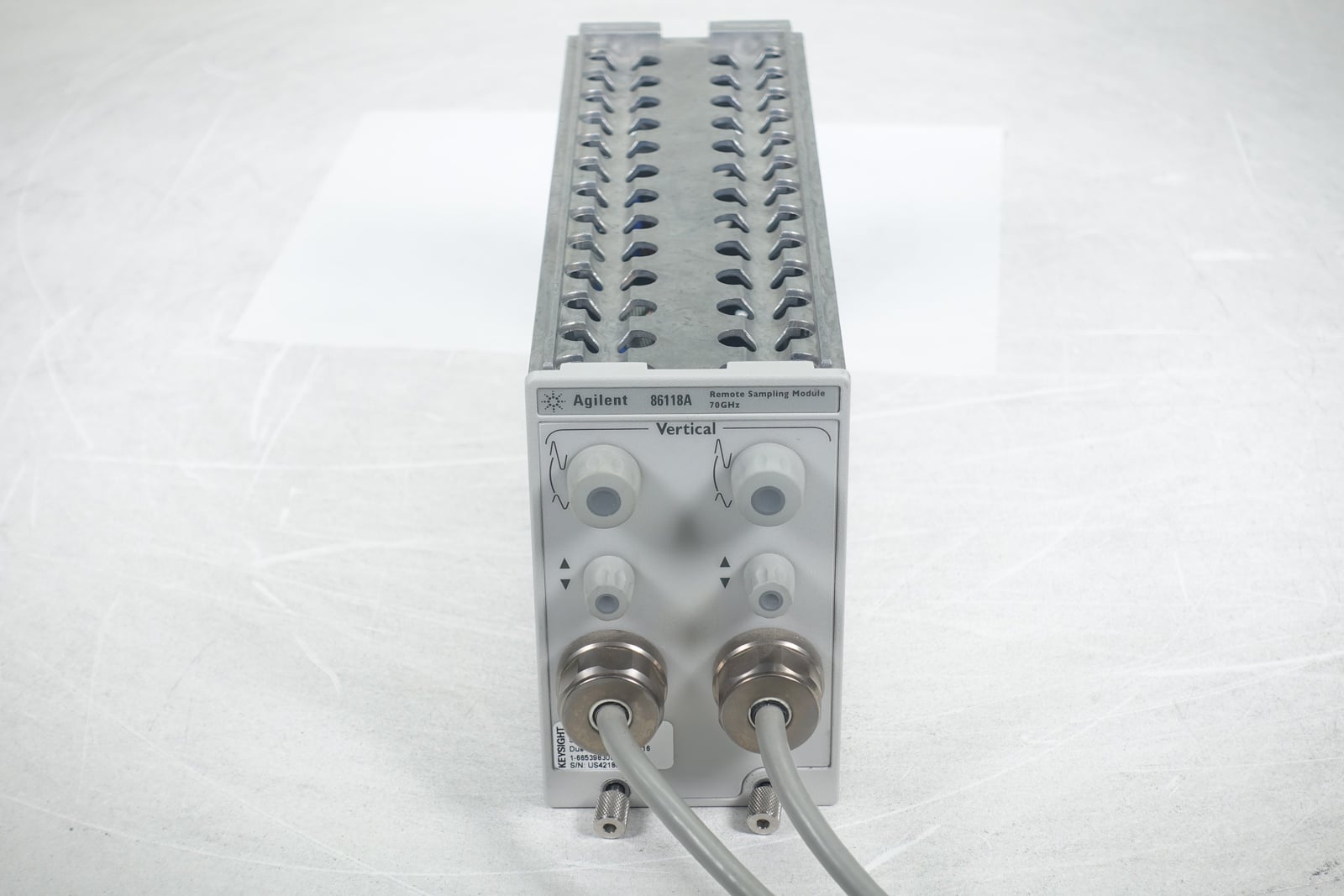 Keysight Used 86118A - Actual Instrument - Image 1
