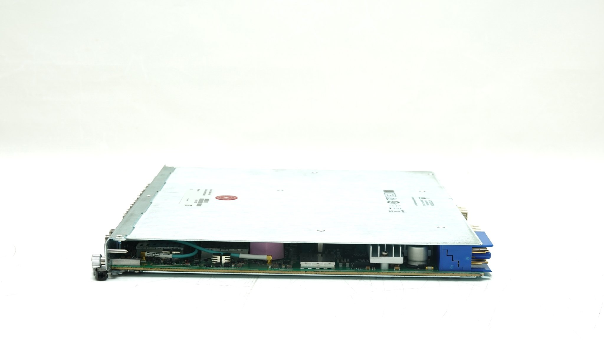 Keysight M8054A Interference Source Module / 32 GHz / 1-slot AXIe