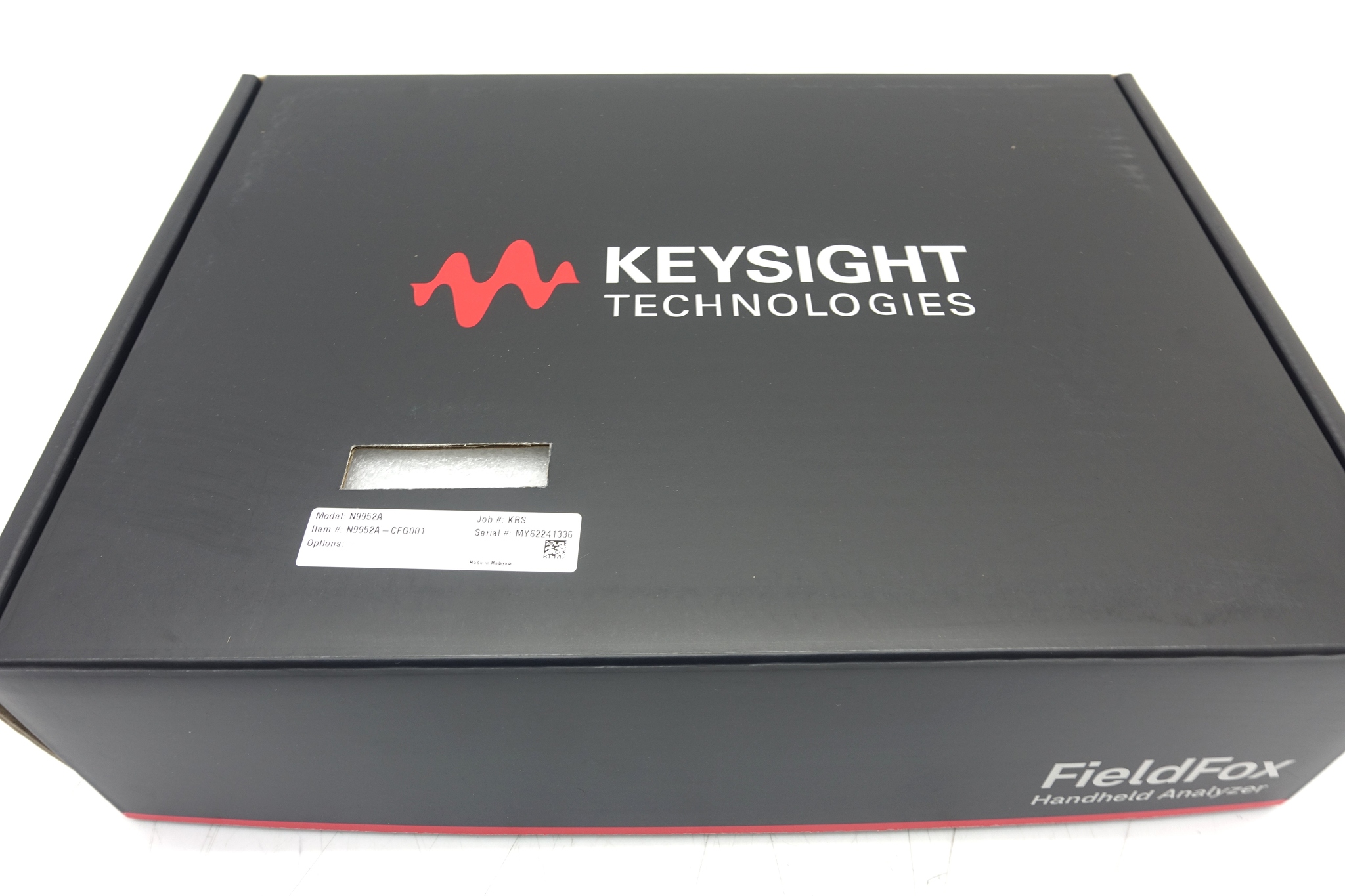 Keysight N9952A FieldFox Handheld Microwave Analyzer / 300 kHz to 50 GHz