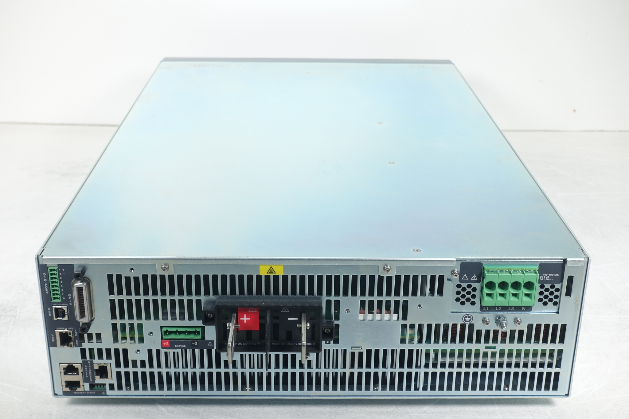 Keysight RP7973A Regenerative Power System / PV Mode / 2000V / +/-30A / 20kW / 400/480 VAC Keysight RP7973A Regenerative Power System / PV Mode / 2000V / +/-30A / 20kW / 400/480 VAC