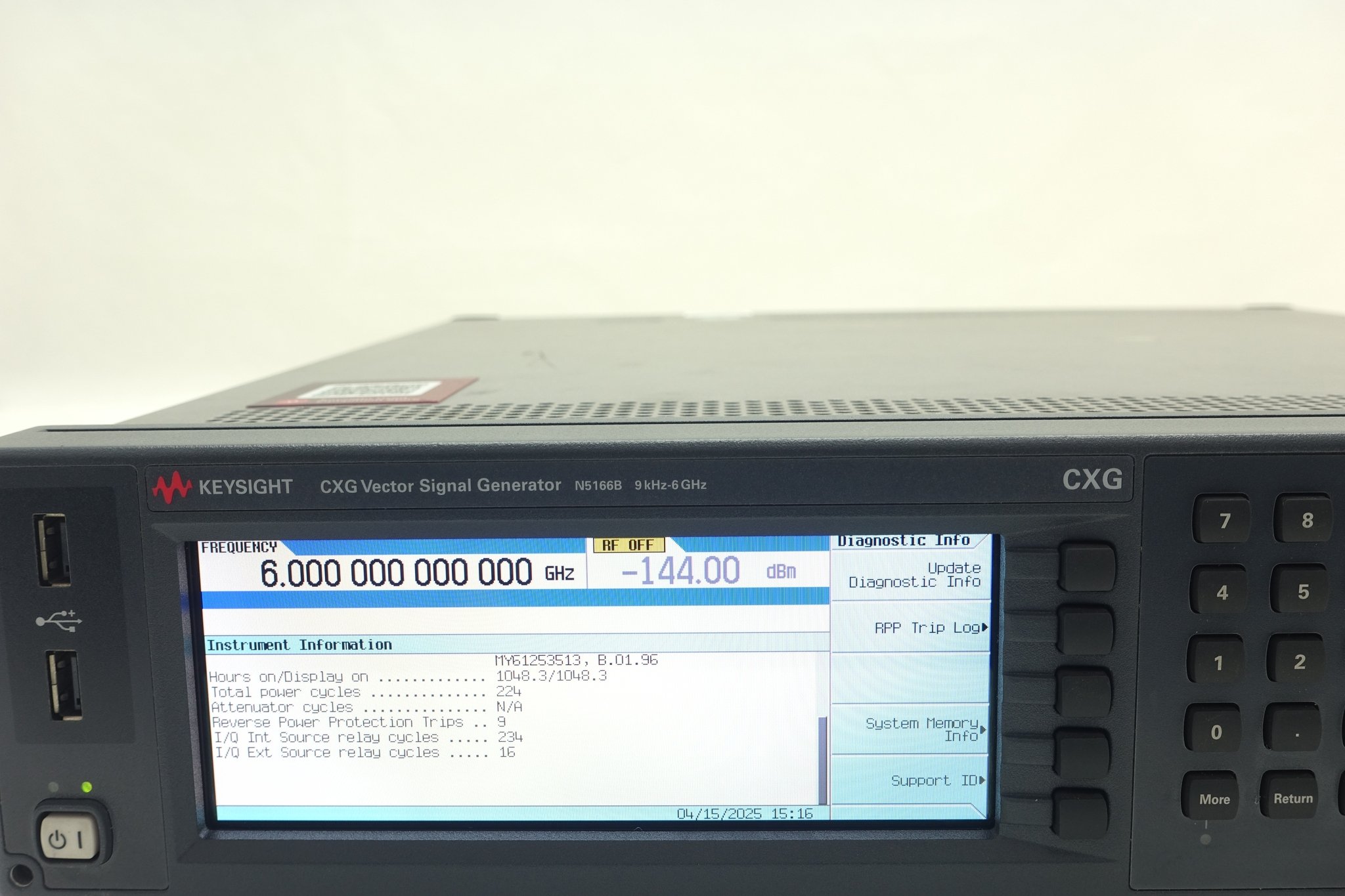 Keysight N5166B CXG X-Series RF Vector Signal Generator 