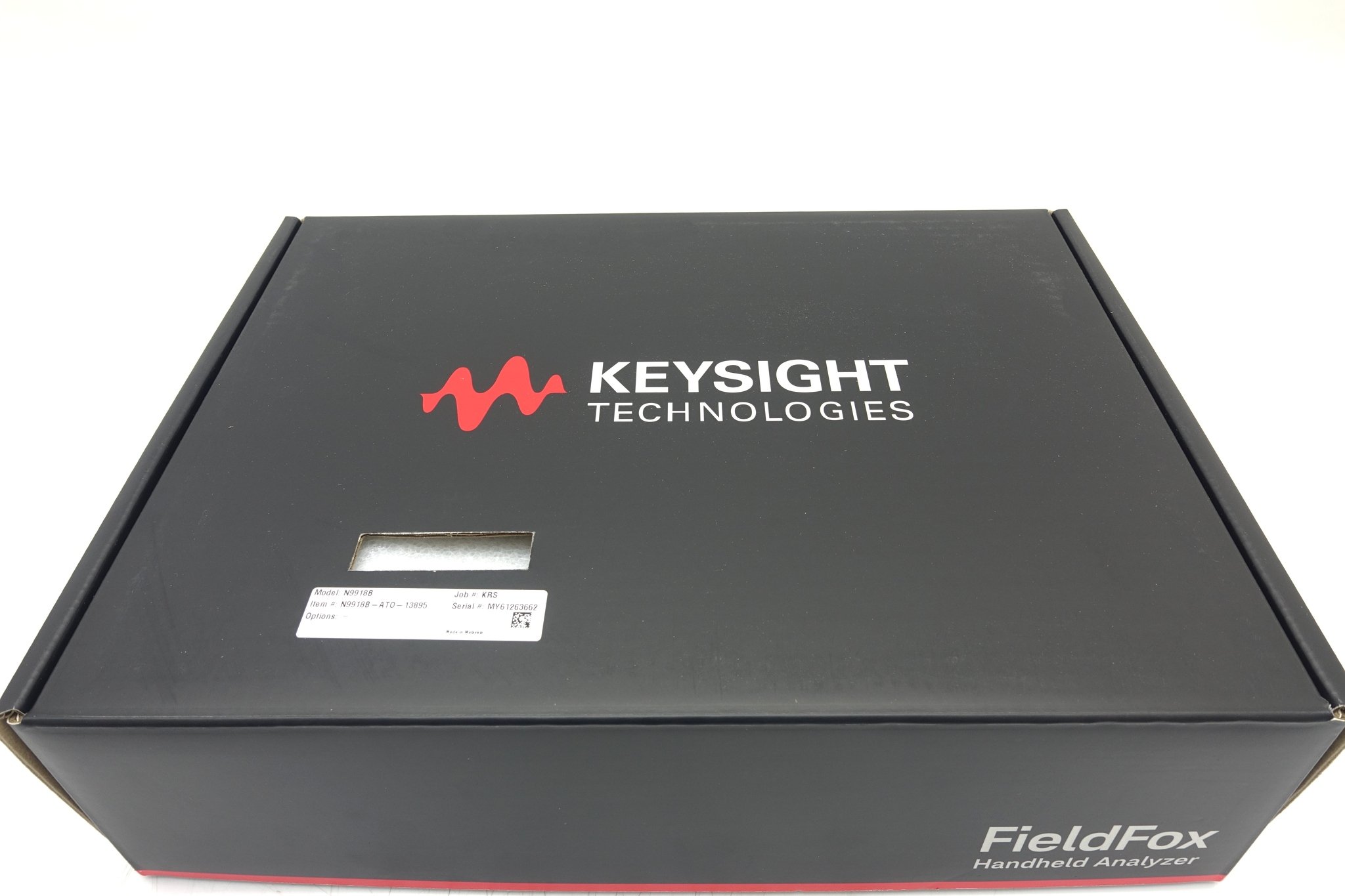 Keysight N9918B FieldFox Handheld Microwave Analyzer / 30 kHz to 26.5 GHz