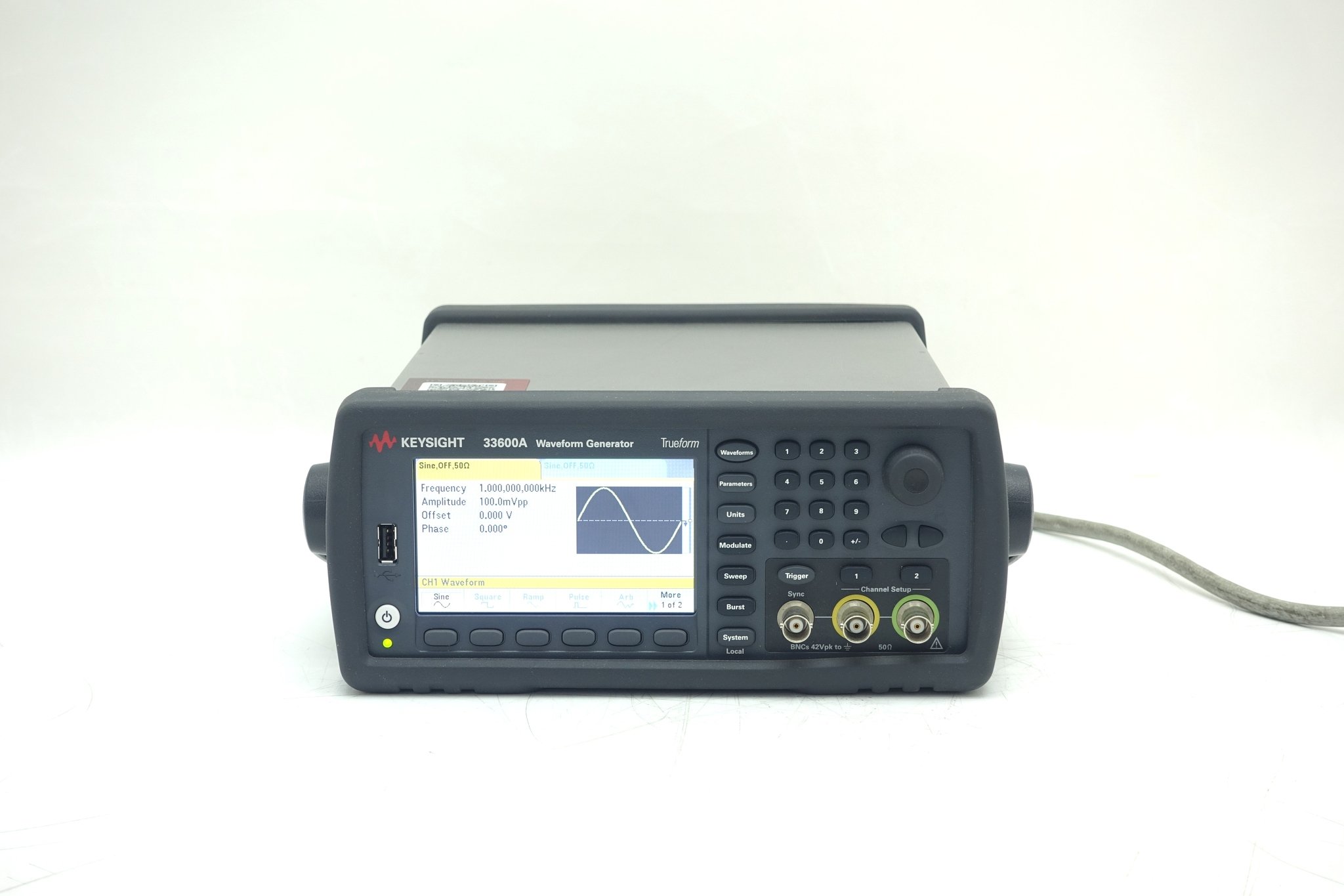 Keysight 33622A Waveform Generator / 33500B Series / 120 MHz / 2 Channels / 250MSa/s Keysight 33622A Waveform Generator / 33500B Series / 120 MHz / 2 Channels / 250MSa/s