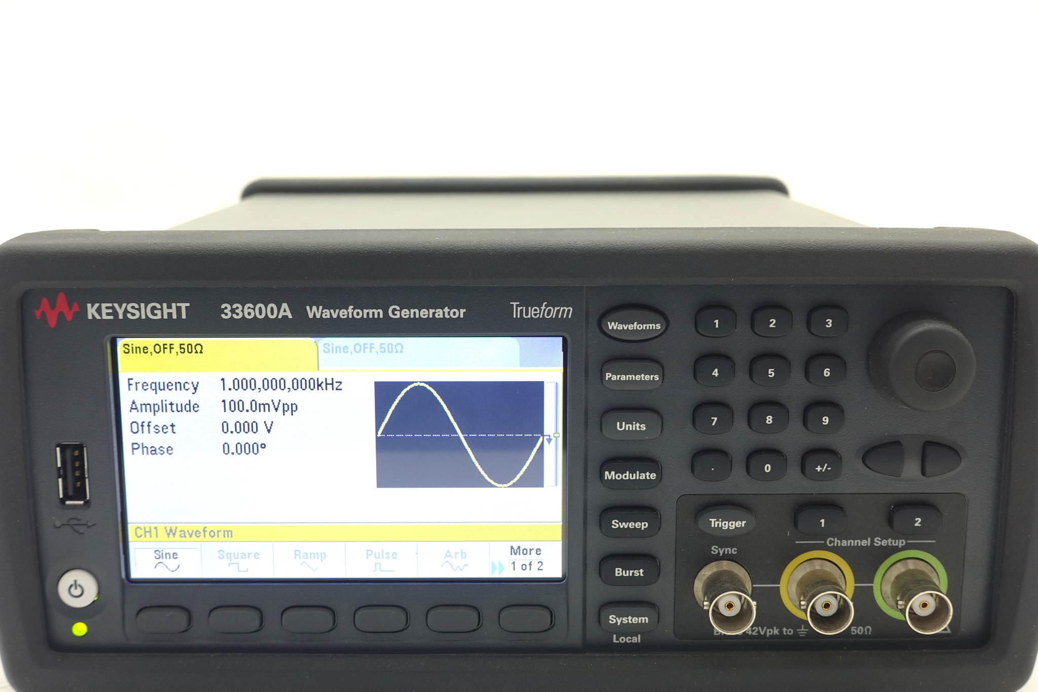 Keysight 33622A Waveform Generator / 33500B Series / 120 MHz / 2 Channels / 250MSa/s Keysight 33622A Waveform Generator / 33500B Series / 120 MHz / 2 Channels / 250MSa/s