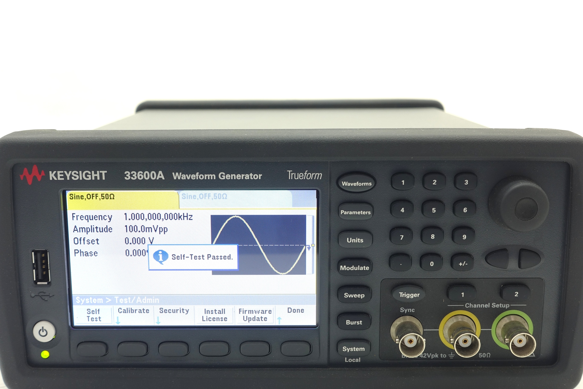 Keysight 33622A Waveform Generator / 33500B Series / 120 MHz / 2 Channels / 250MSa/s Keysight 33622A Waveform Generator / 33500B Series / 120 MHz / 2 Channels / 250MSa/s
