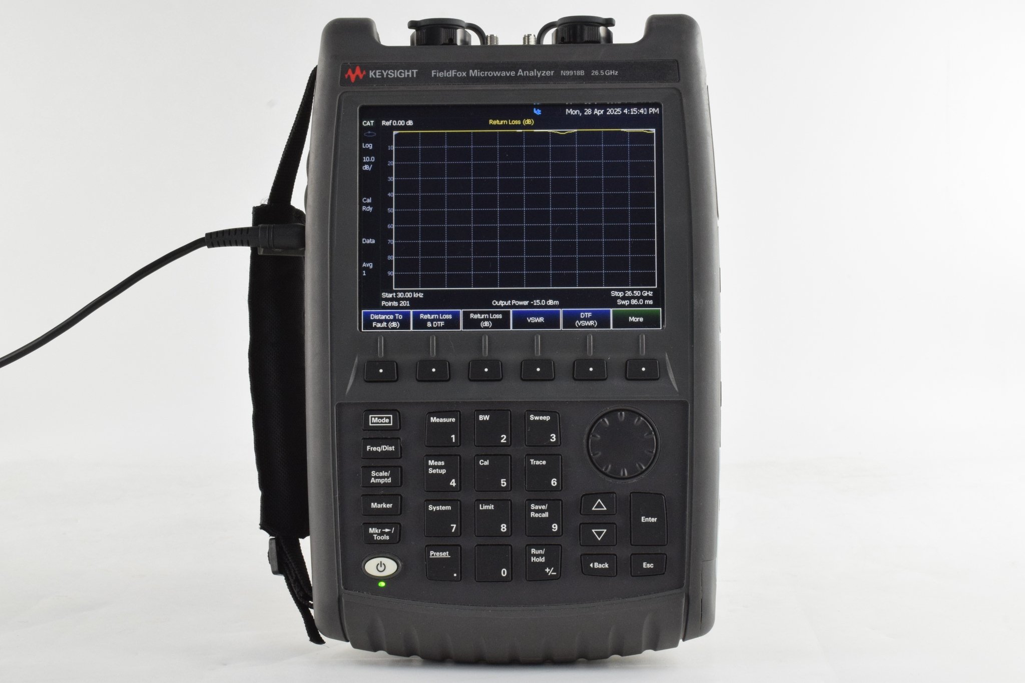 Keysight N9918B FieldFox Handheld Microwave Analyzer / 30 kHz to 26.5 GHz Keysight N9918B FieldFox Handheld Microwave Analyzer / 30 kHz to 26.5 GHz