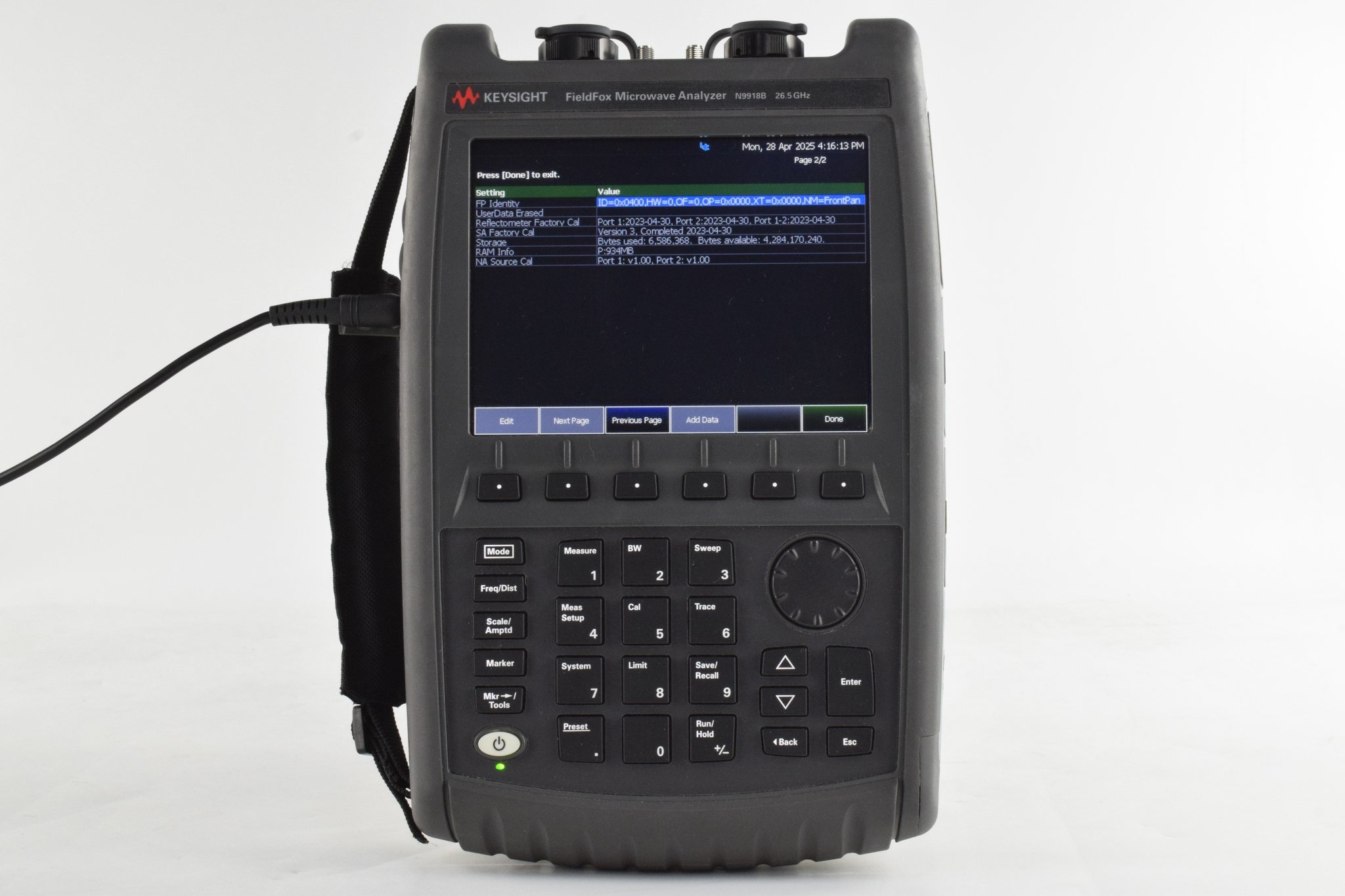 Keysight N9918B FieldFox Handheld Microwave Analyzer / 30 kHz to 26.5 GHz Keysight N9918B FieldFox Handheld Microwave Analyzer / 30 kHz to 26.5 GHz