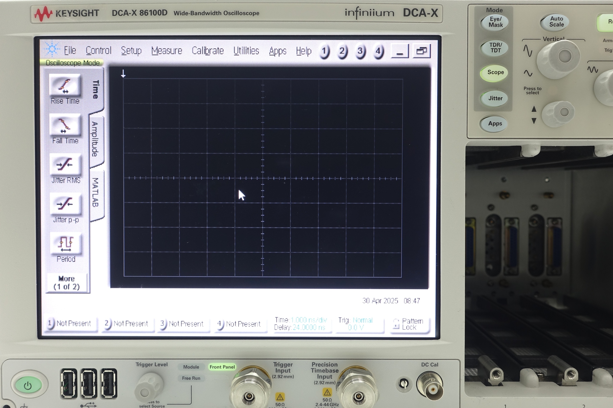 Keysight 86100D Infiniium DCA-X Wide-Bandwidth Oscilloscope Mainframe Keysight 86100D Infiniium DCA-X Wide-Bandwidth Oscilloscope Mainframe