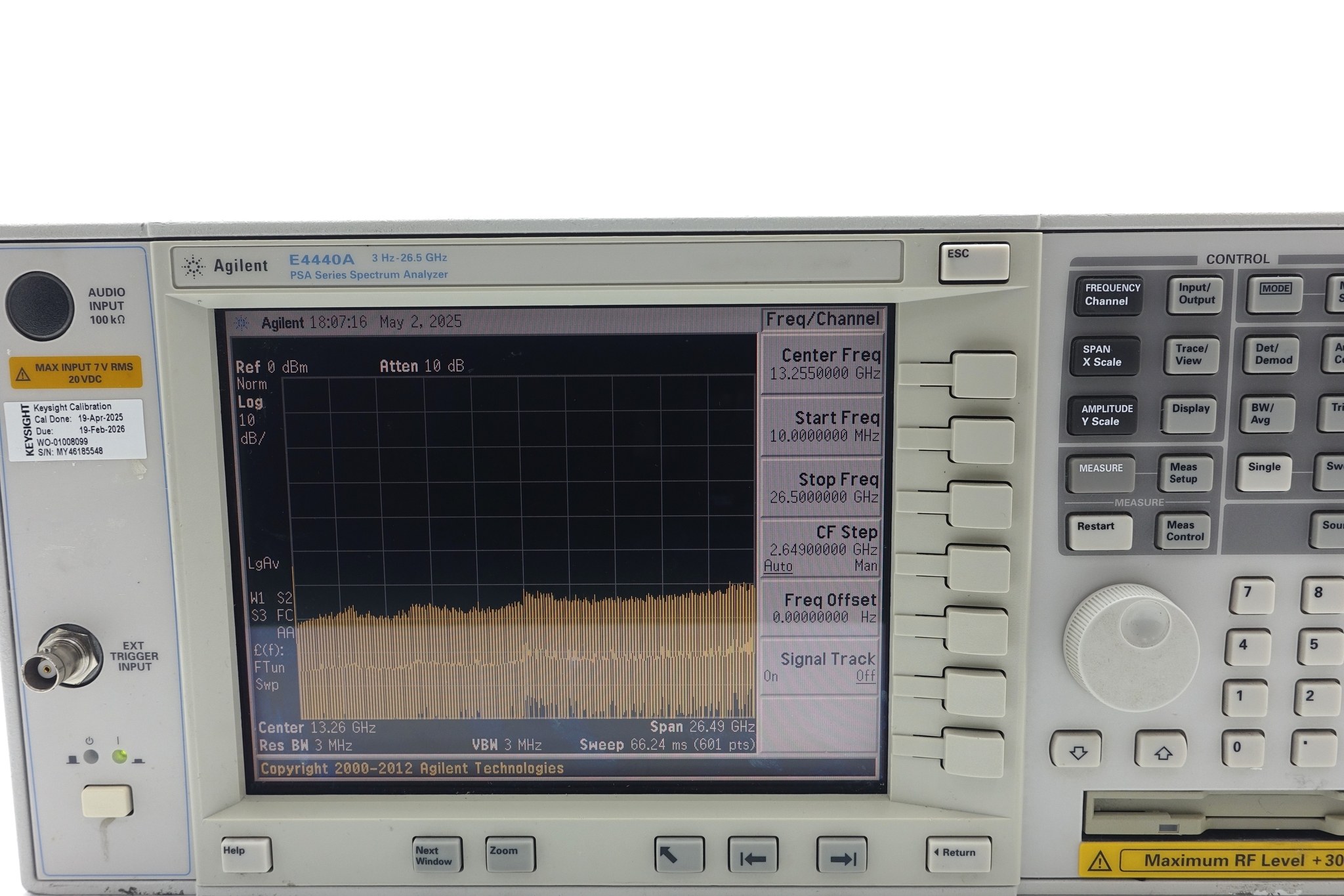 Keysight E4440A PSA Spectrum Analyzer / 3 Hz to 26.5 GHz