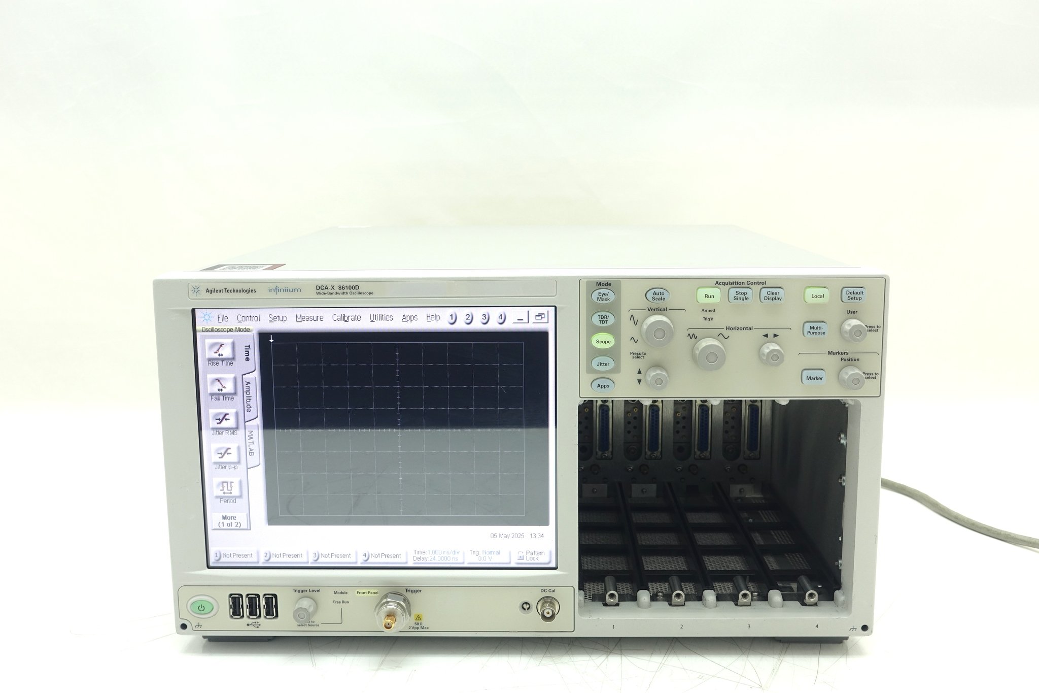 Keysight 86100D Infiniium DCA-X Wide-Bandwidth Oscilloscope Mainframe Keysight 86100D Infiniium DCA-X Wide-Bandwidth Oscilloscope Mainframe