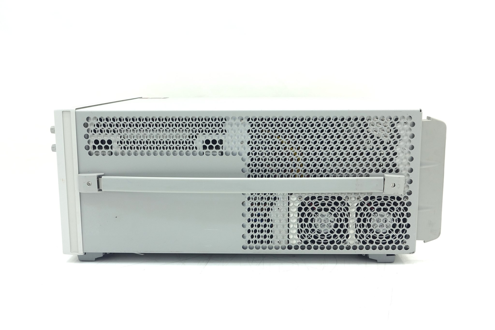Keysight 86100D Infiniium DCA-X Wide-Bandwidth Oscilloscope Mainframe Keysight 86100D Infiniium DCA-X Wide-Bandwidth Oscilloscope Mainframe