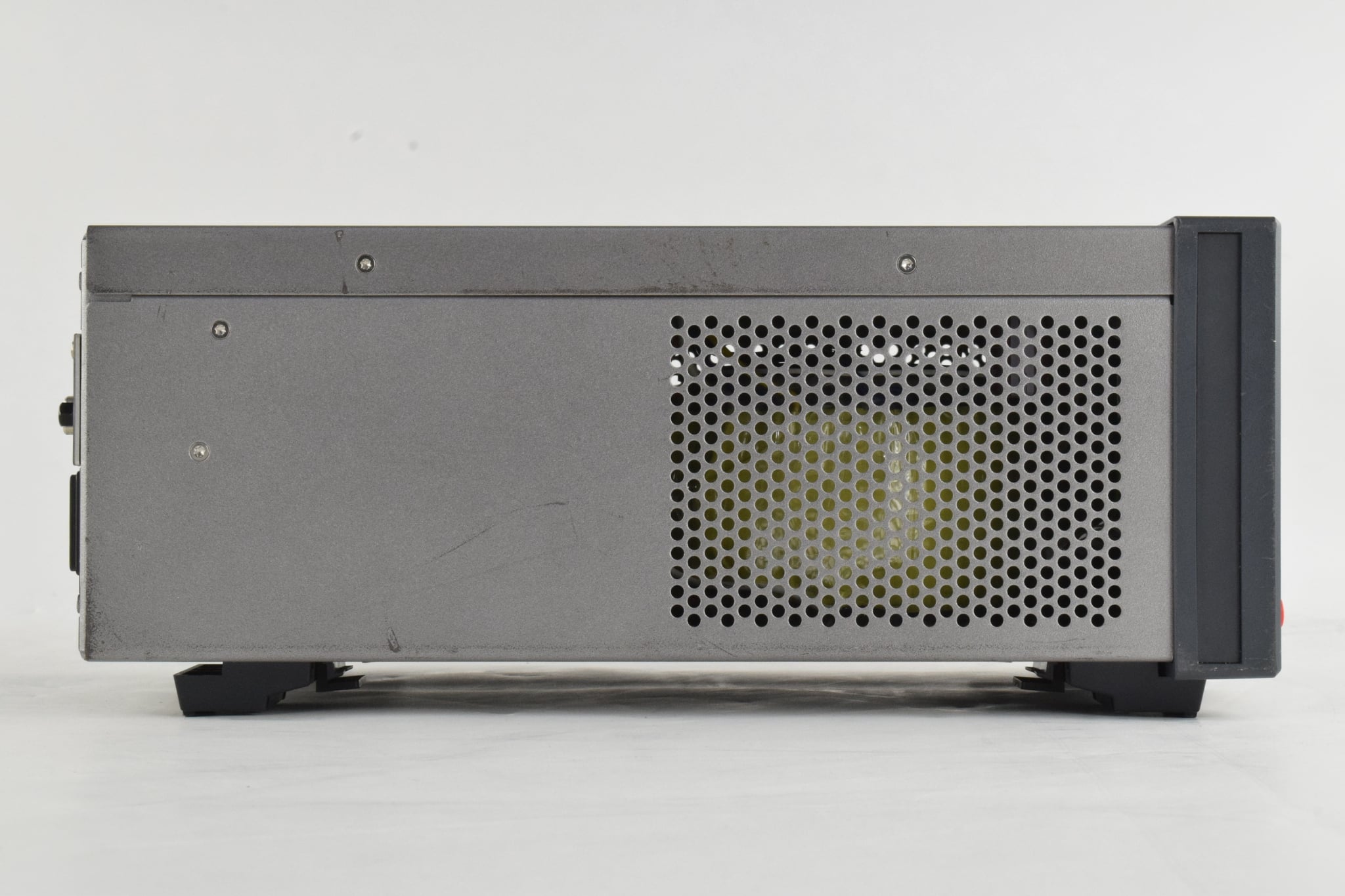 DC Power Supply / Triple-Output / 6V / 10A and 2x 25V / 2A / 160W Keysight Used E36313A - Actual Instrument - Image 7