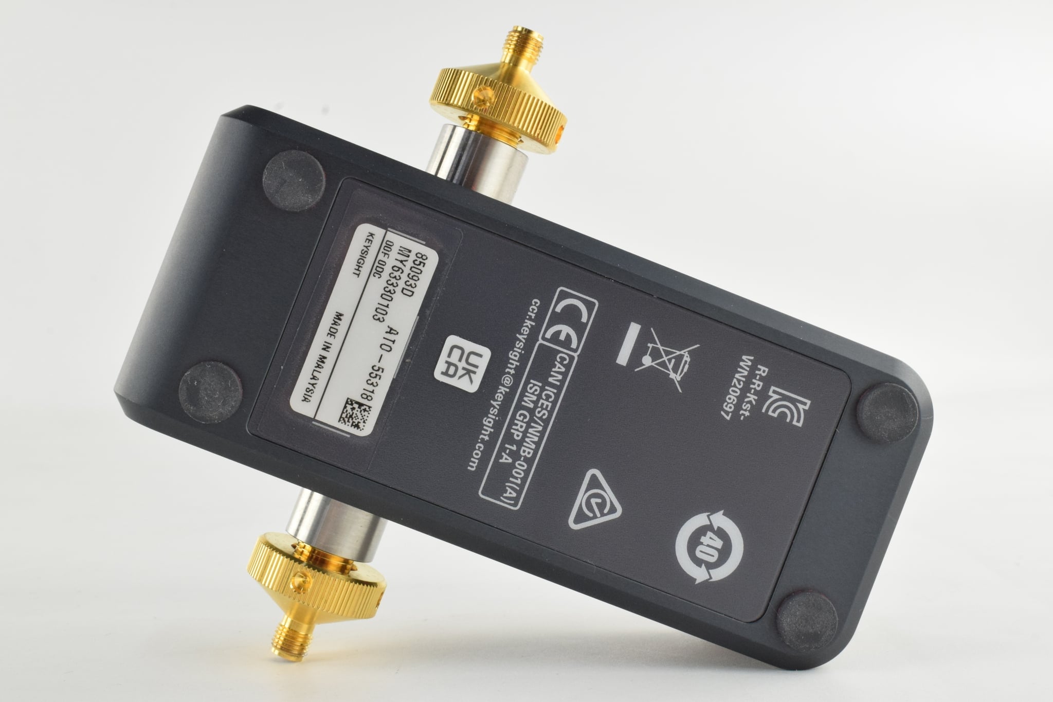 RF Electronic Calibration Module (ECal) / DC/300 kHz to 9 GHz / 3.5 mm / 2 port Keysight Used 85093D - Actual Instrument - Image 2
