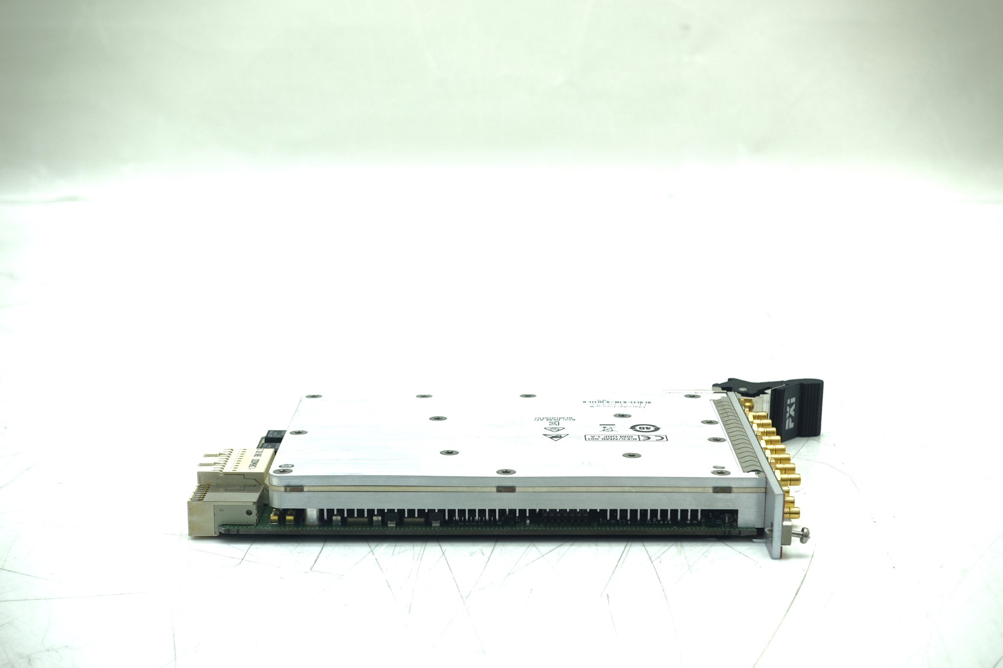 PXIe Frequency Reference / 10 MHz and 100 MHz Keysight Used M9300A - Actual Instrument - Image 2