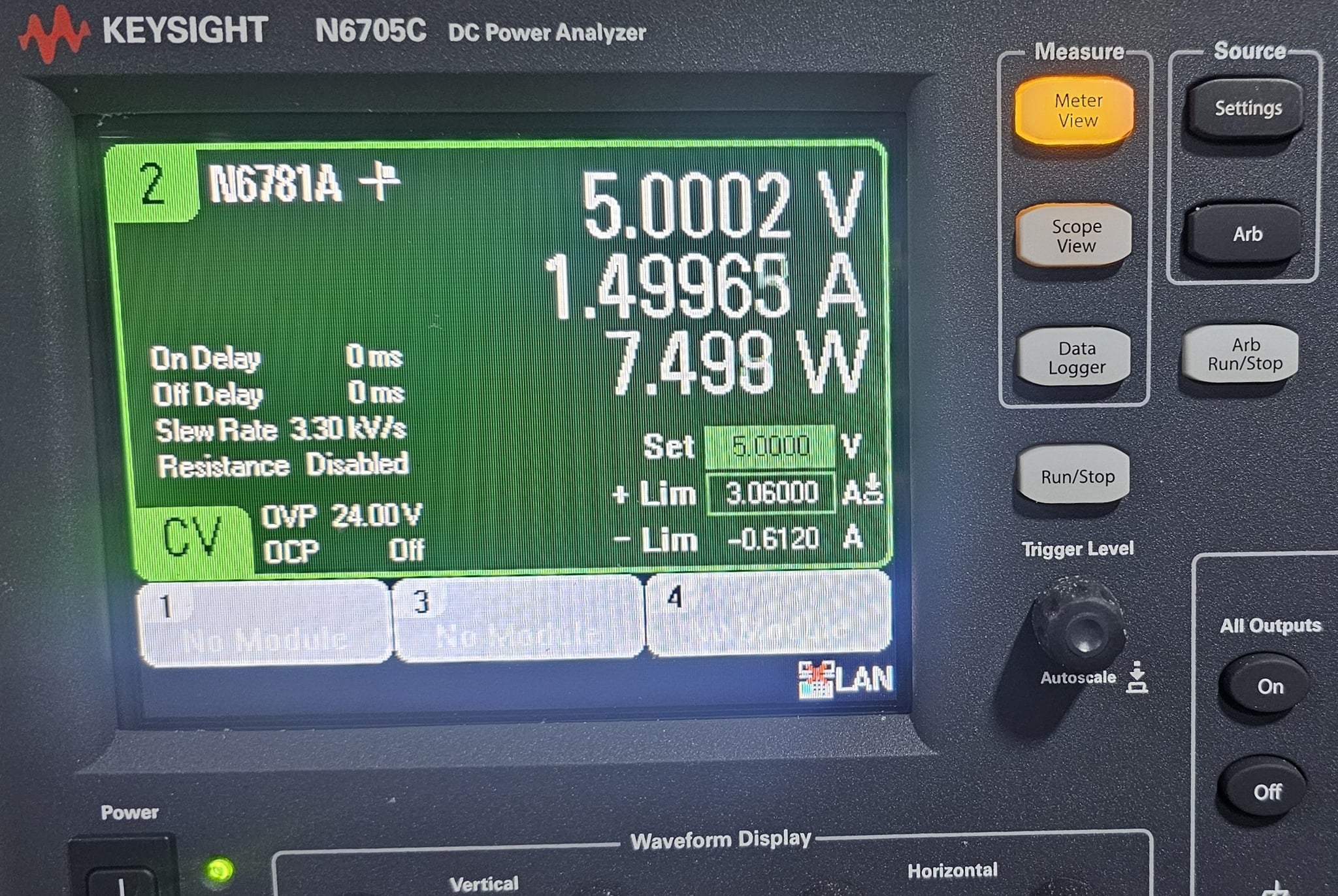 Source & Measure Unit for Battery Drain Analysis / 2-Quadrant / 20V, ±1A or 6V, ±3A / 20W Keysight Used N6781A - Actual Instrument - Image 11