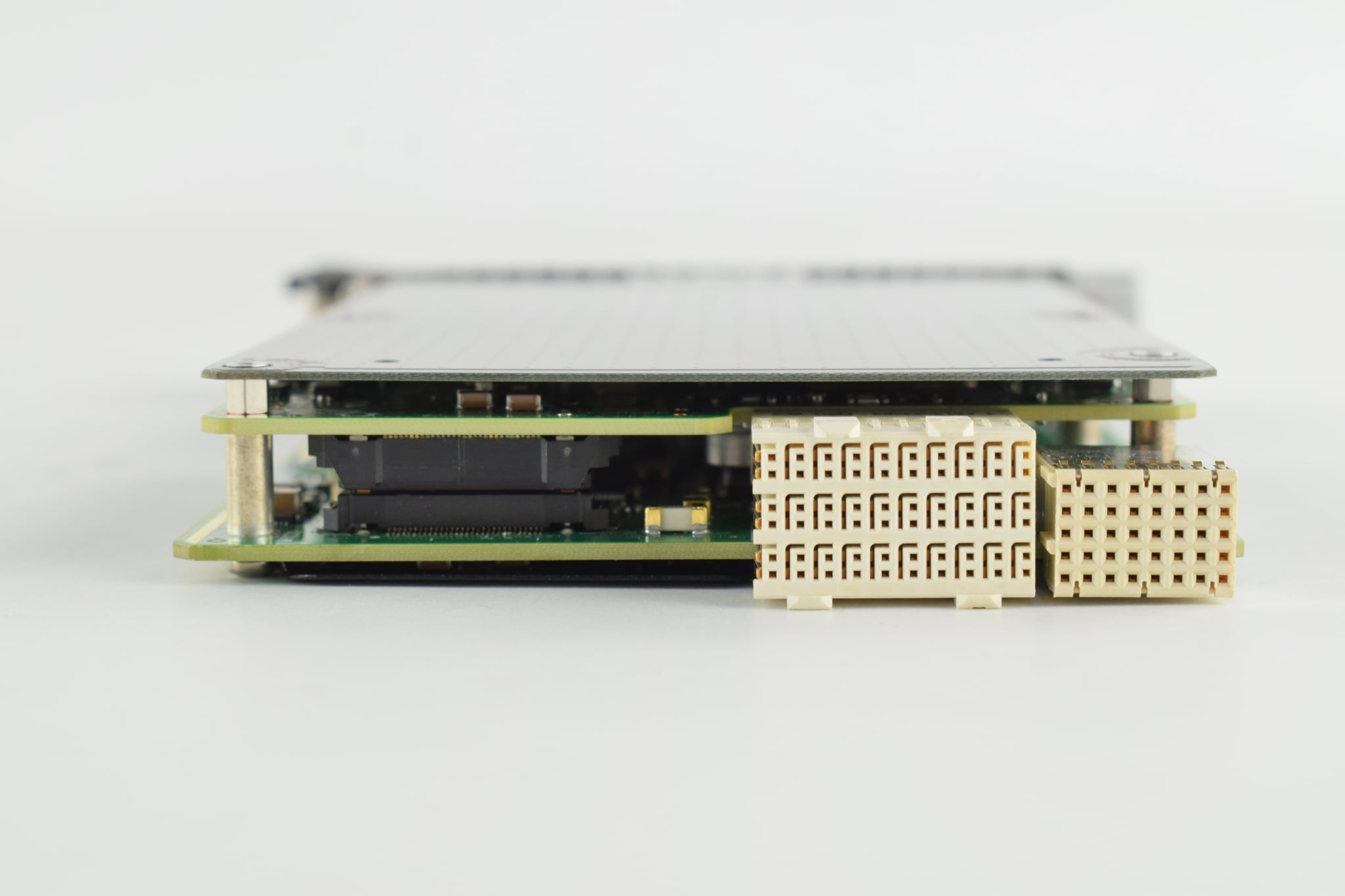 5-ch Precision Source/Measure Unit, 500 kSa/s, 10 pA, 30 V, 500 mA DC/pulse Keysight Used PZ2131A - Actual Instrument - Image 4