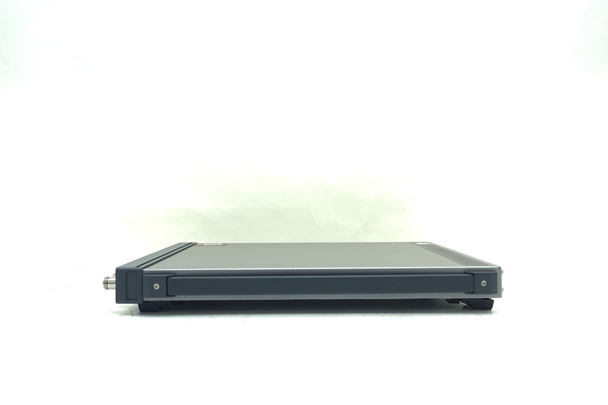 Frequency Extender for EXG or MXG Keysight Used N5182BX07 - Actual Instrument - Image 3