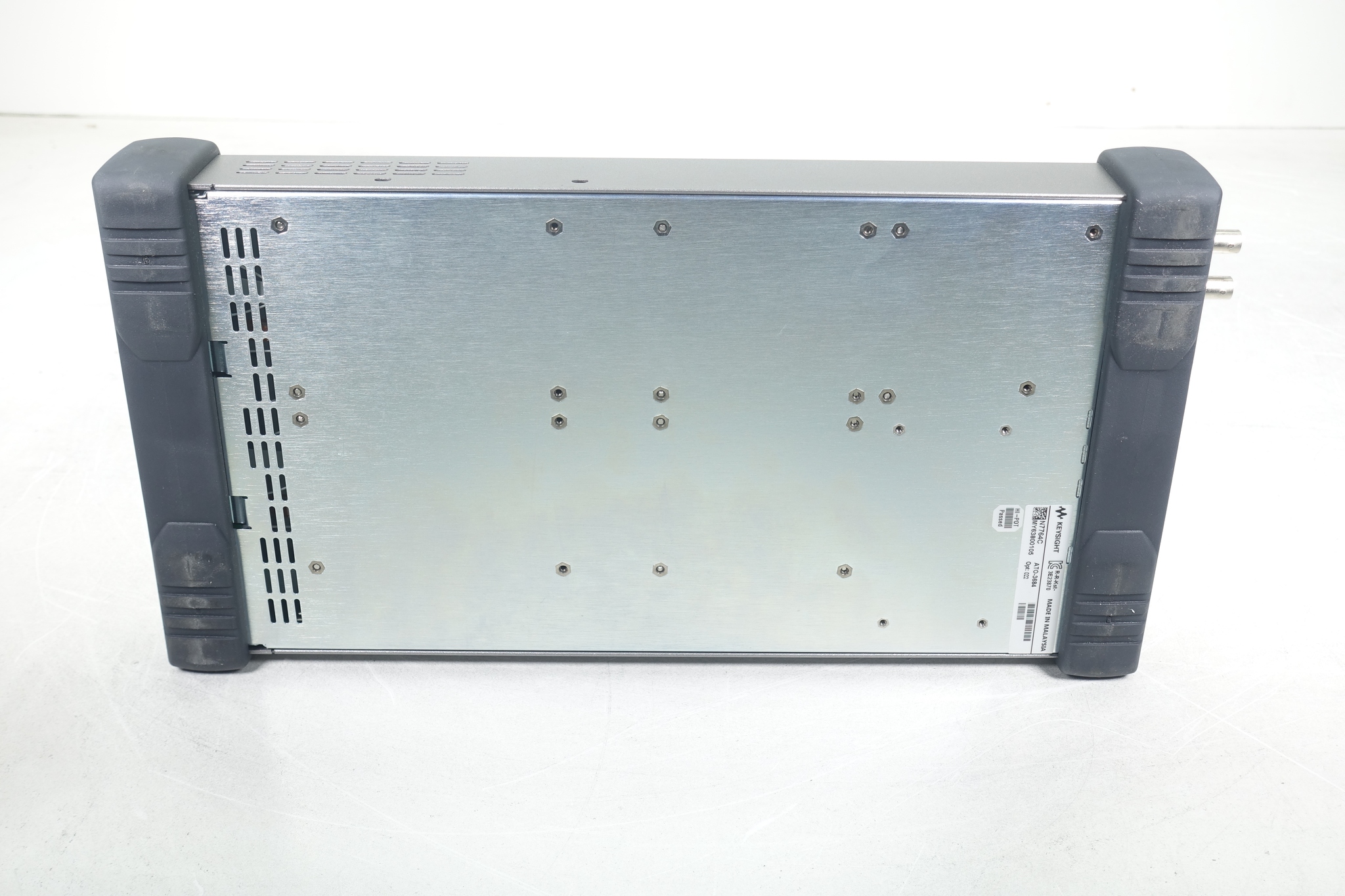 Variable Optical Attenuator (4 Channel) - Single Mode Keysight Used N7764C - Actual Instrument - Image 7