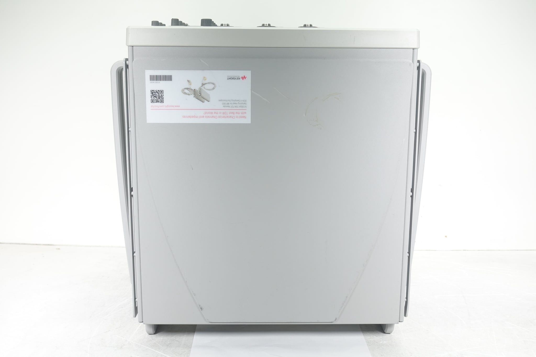 Keysight Used DSOV204A - Actual Instrument - Image 4