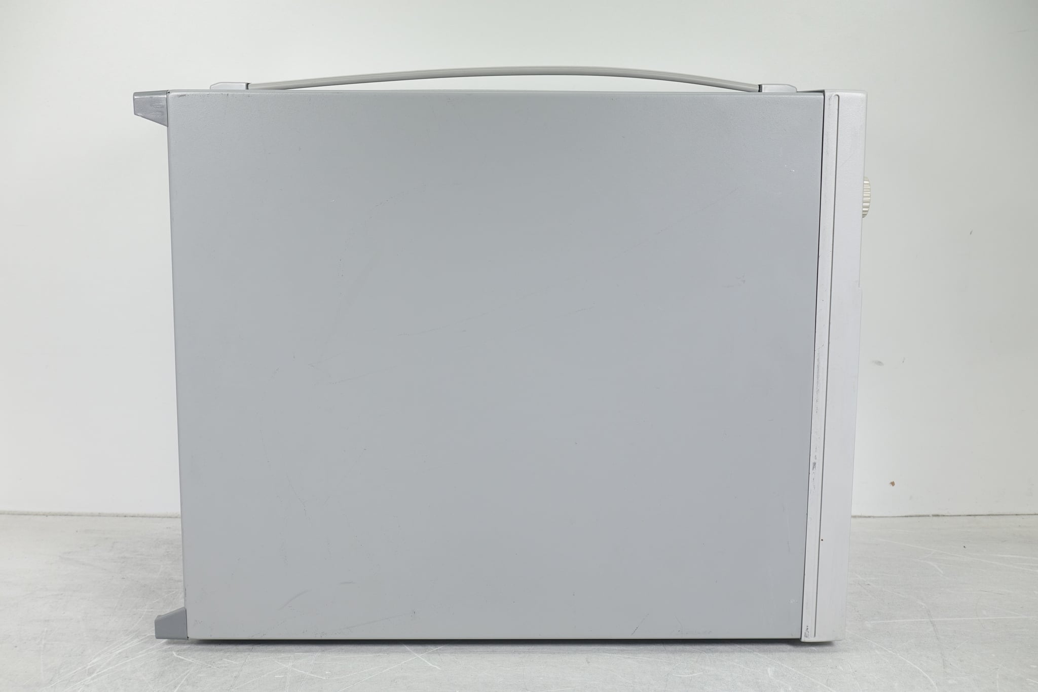 4-port / Configurable Test Set / Internal Second Source Keysight Used N5242A-400 - Actual Instrument - Image 5