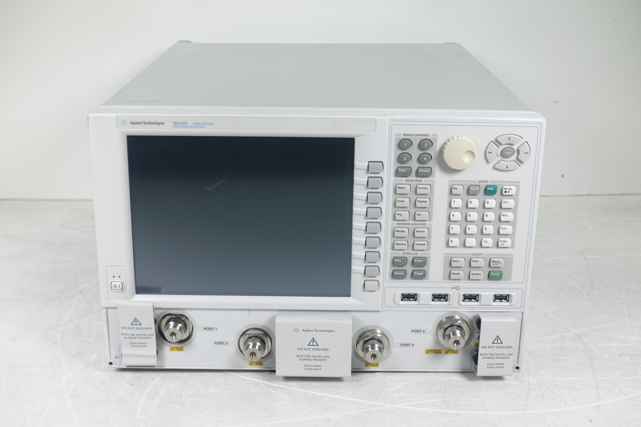 4-port / Configurable Test Set / Internal Second Source Keysight Used N5242A-400 - Actual Instrument - Image 2