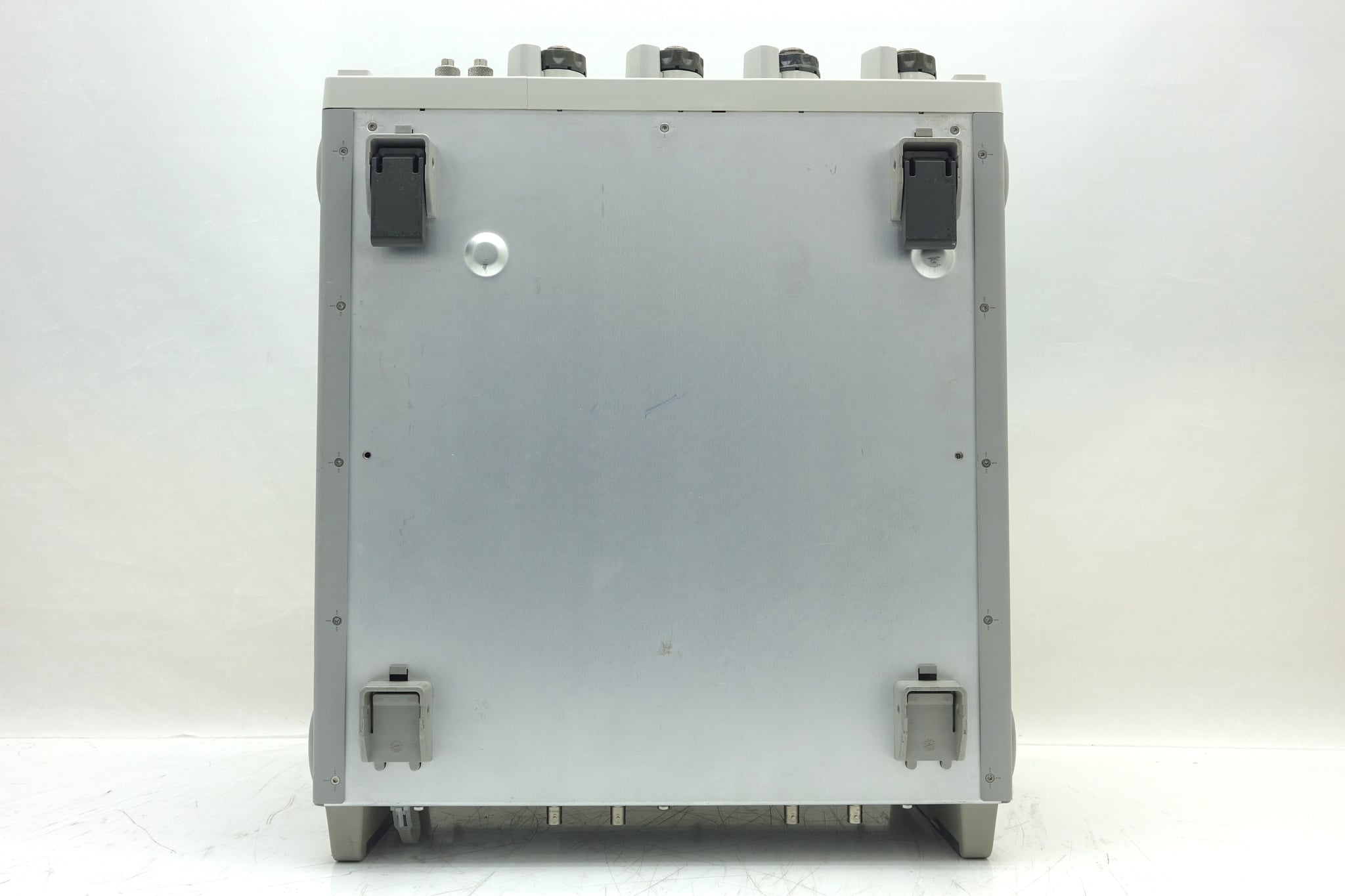 Infiniium High-Performance Oscilloscope / 33 GHz / 80/40 GSa/s / 4 Channels / 50M Keysight Used DSAX93204A - Actual Instrument - Image 6