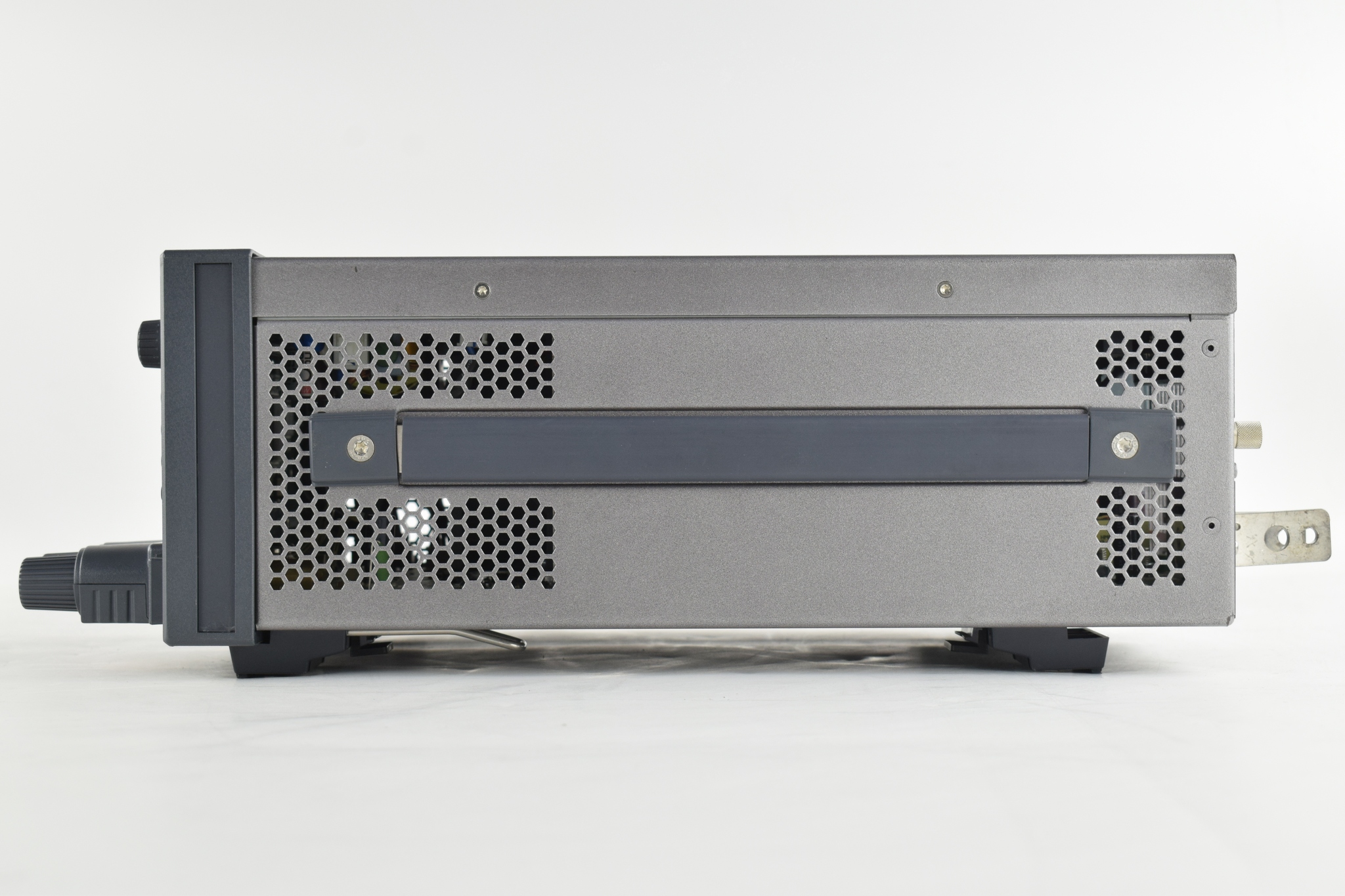 DC power supply, single-output, auto-range: 60V, 40A, 800W: LAN, USB Keysight Used E36155A - Actual Instrument - Image 6