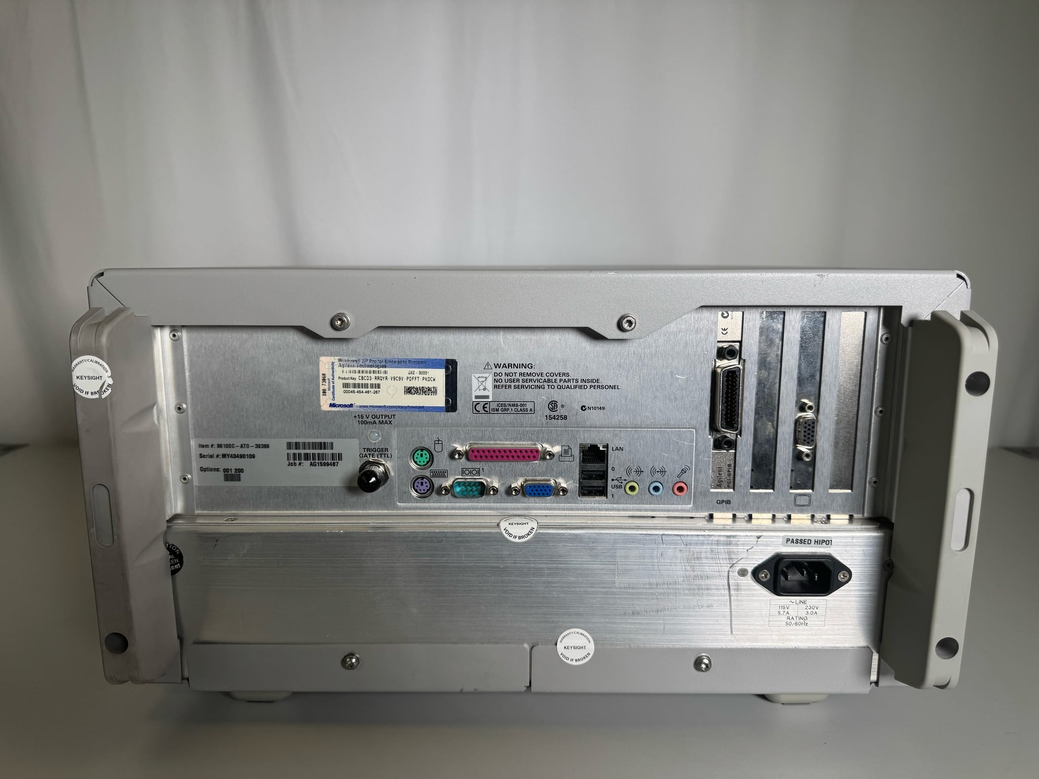 Infiniium DCA-J Wideband Oscilloscope Mainframe Keysight Used 86100C - Actual Instrument - Image 4
